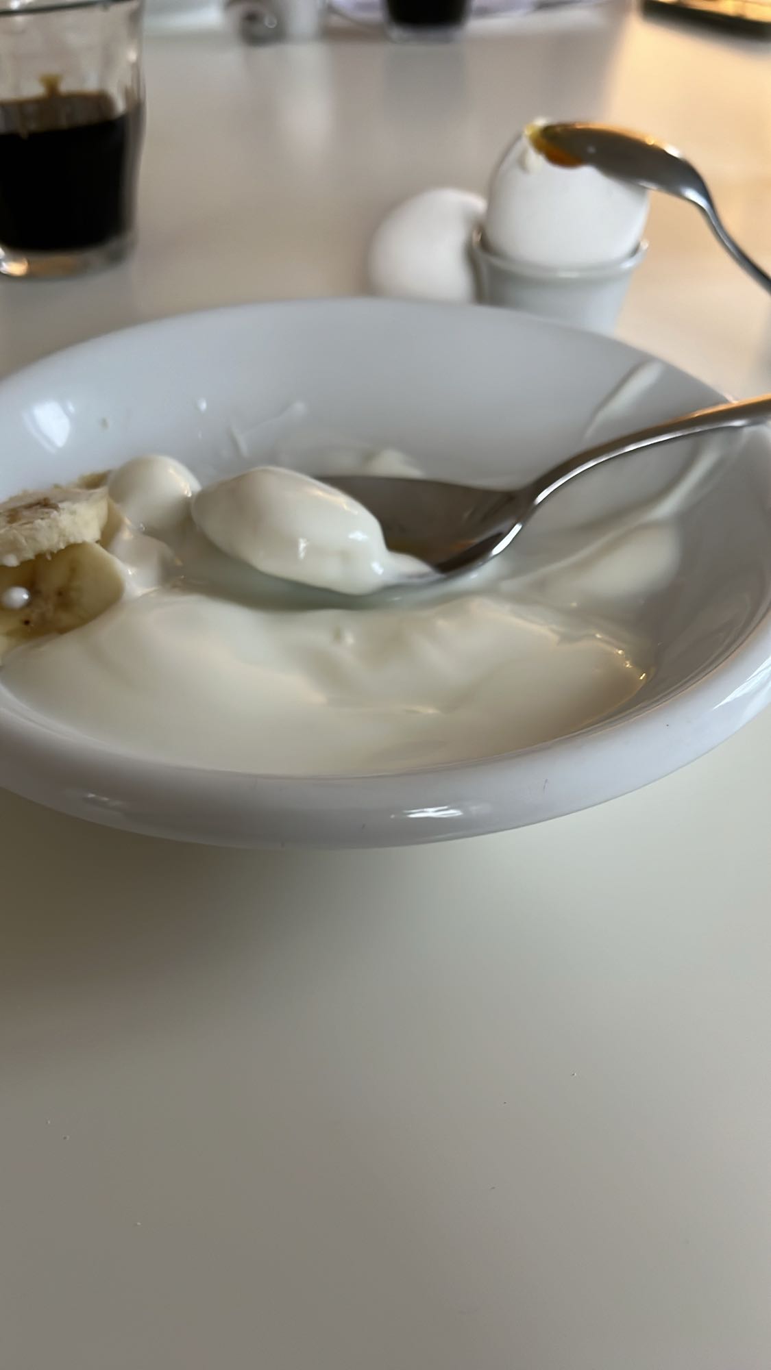 Yoghurt med banan & ägg