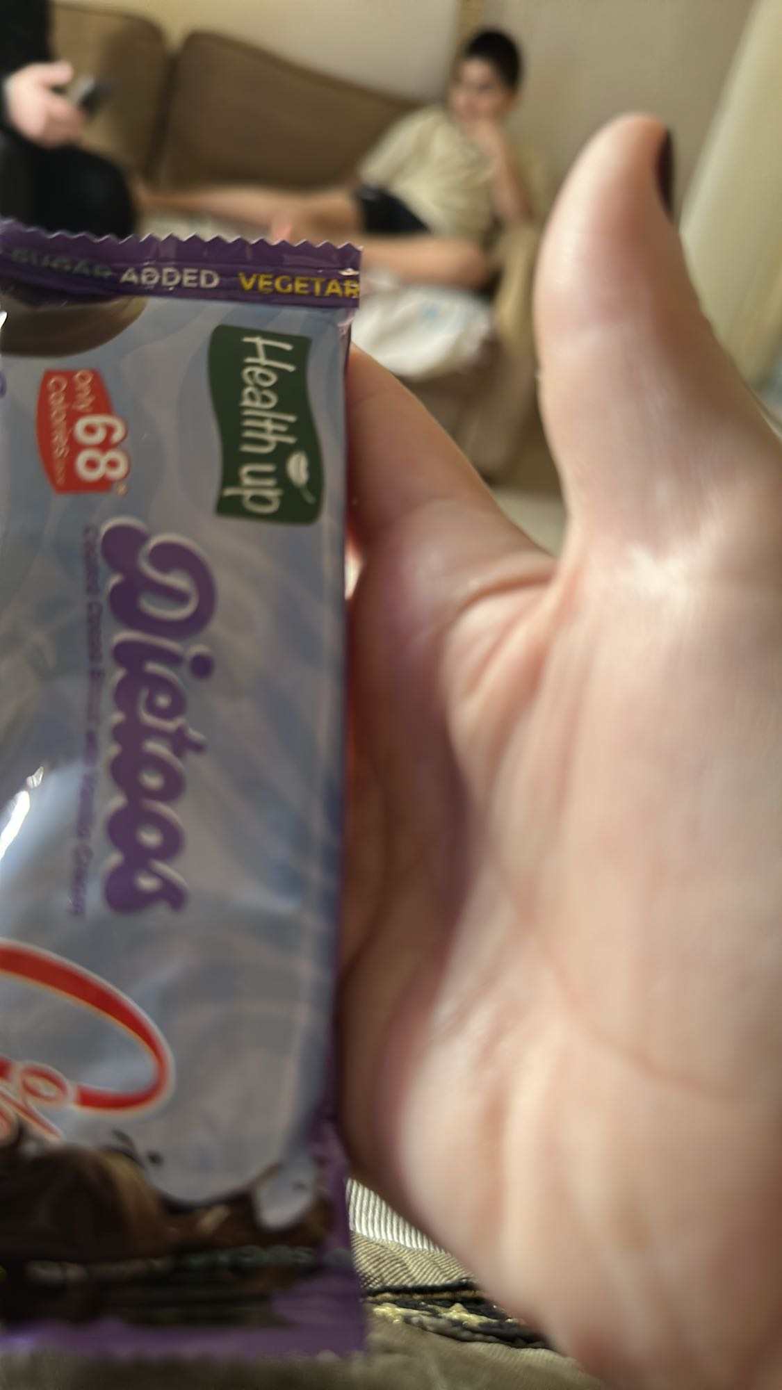 Diet chocolate biscuit