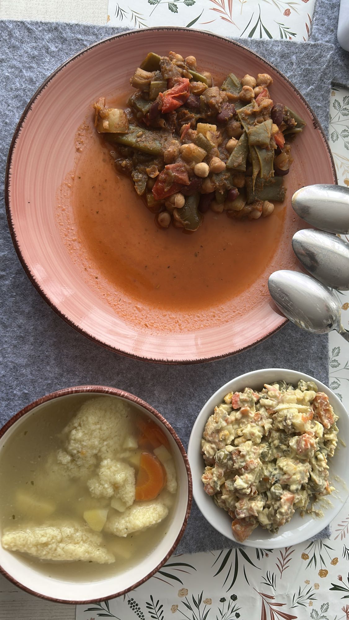 Comida casera variada