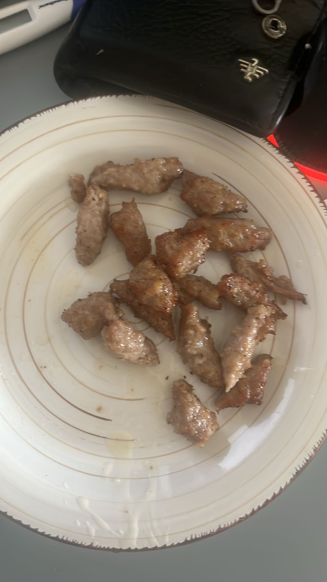 trozos de carne asada