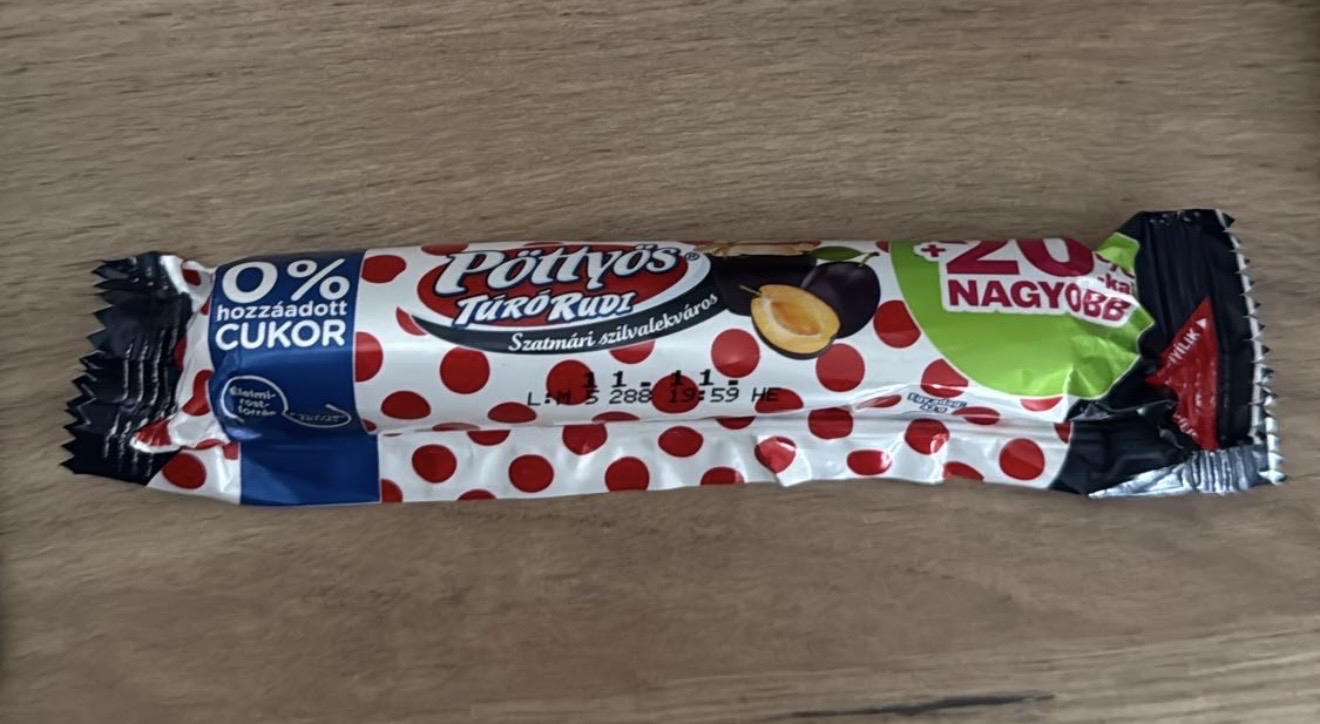 Baton Túrórudi cu prune