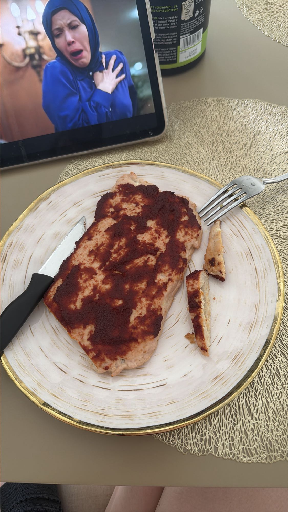 куриная грудка с соусом