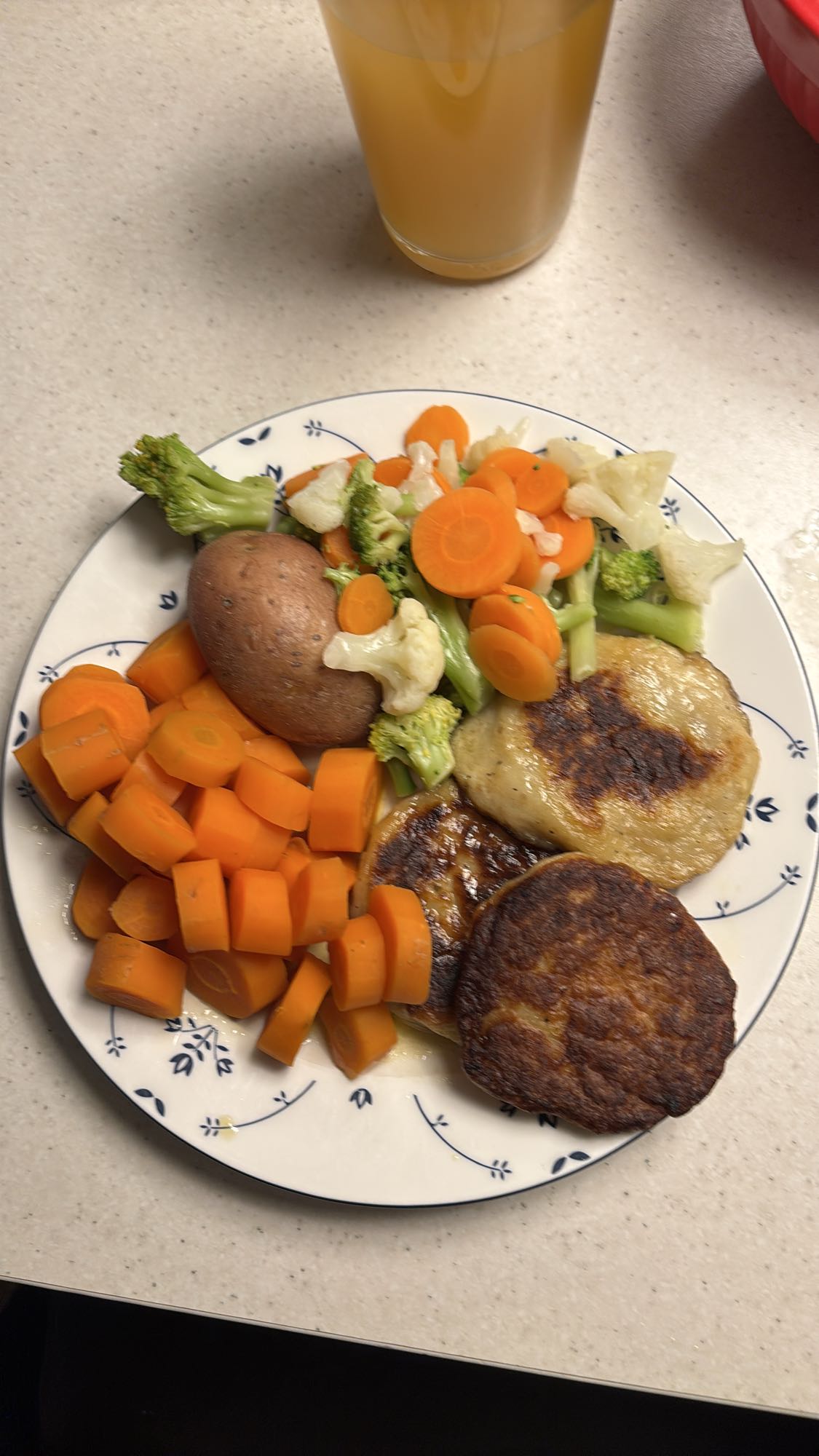 Fiskekaker med grønnsaker