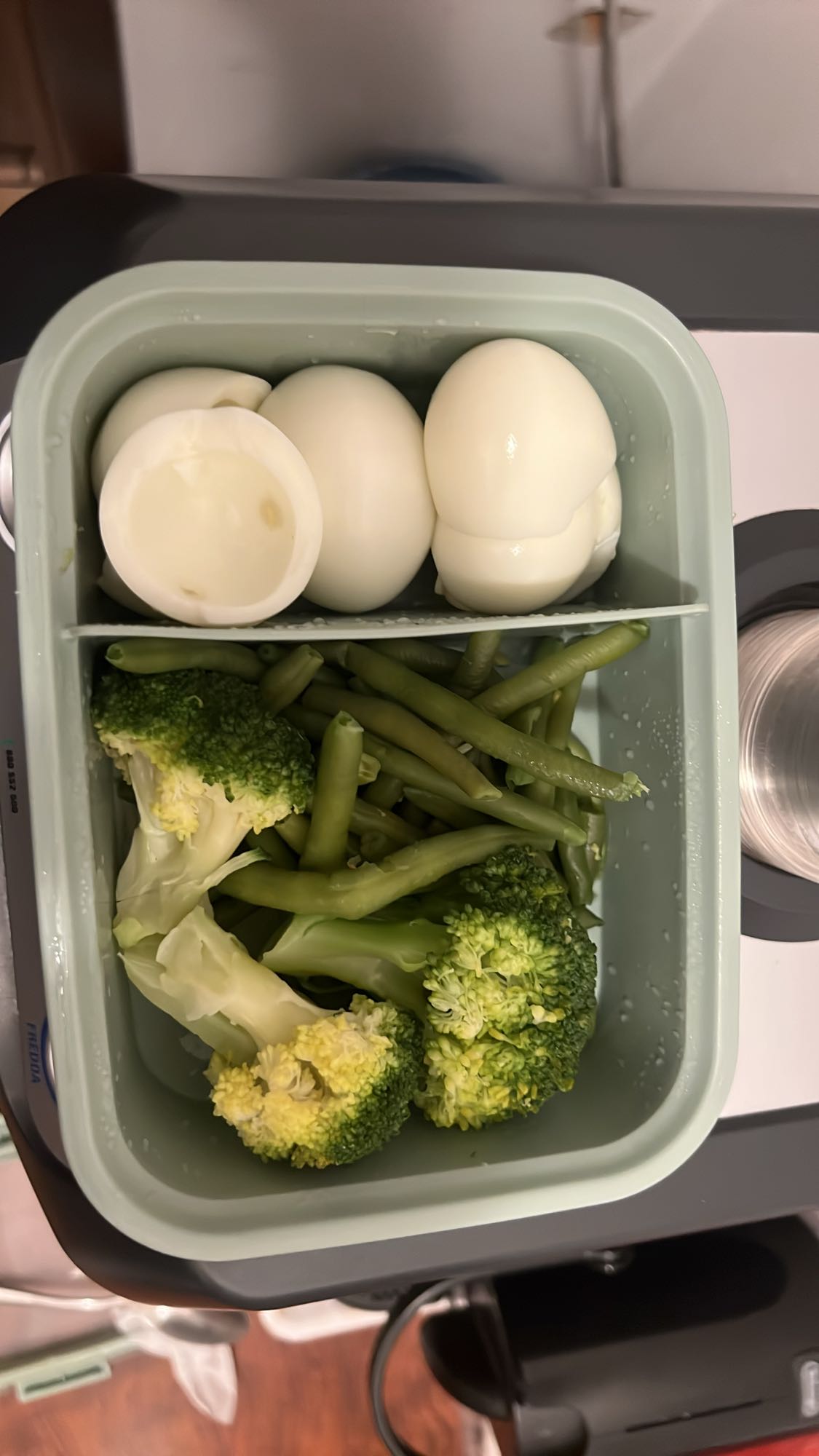 Boiled Eggs & Veggies