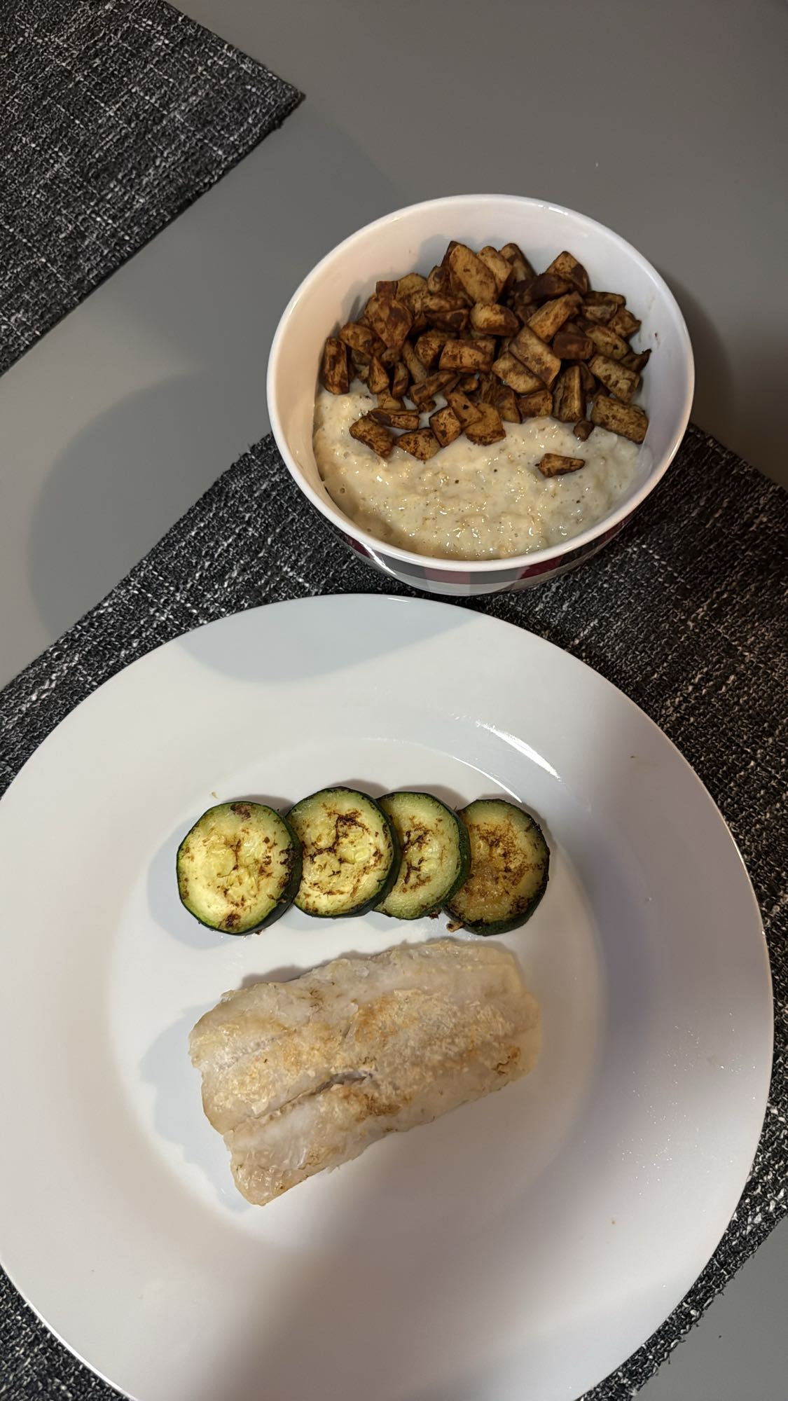 Pește cu legume și orez