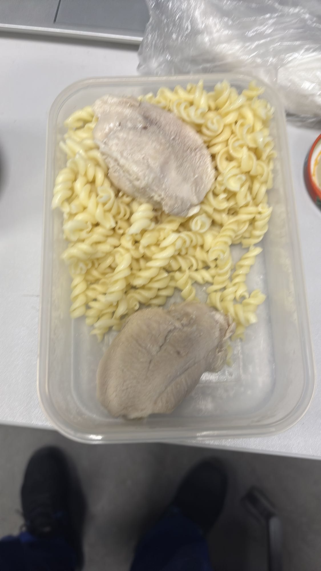 Makaron z kurczakiem