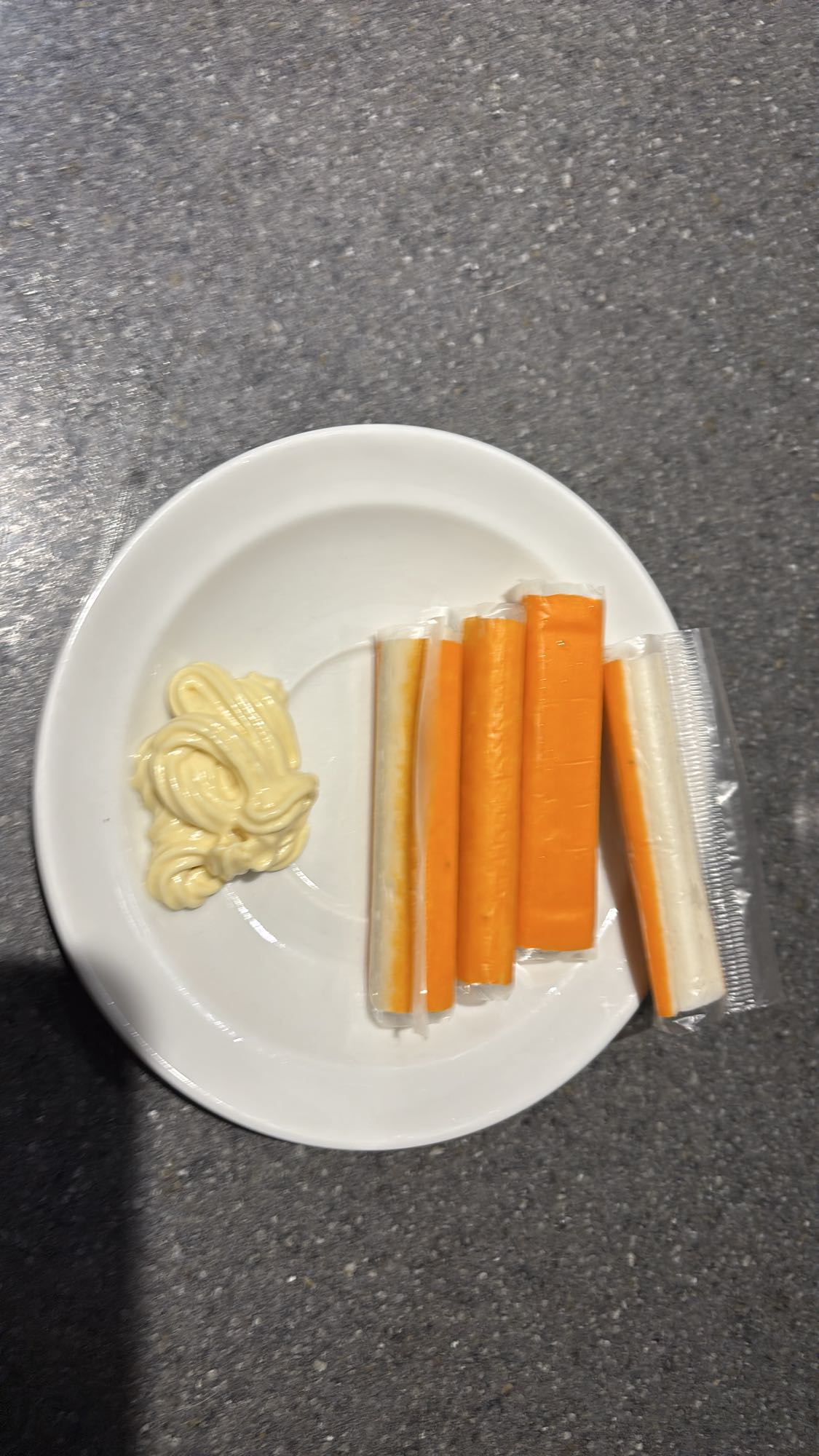 Bâtonnets de crabe mayo
