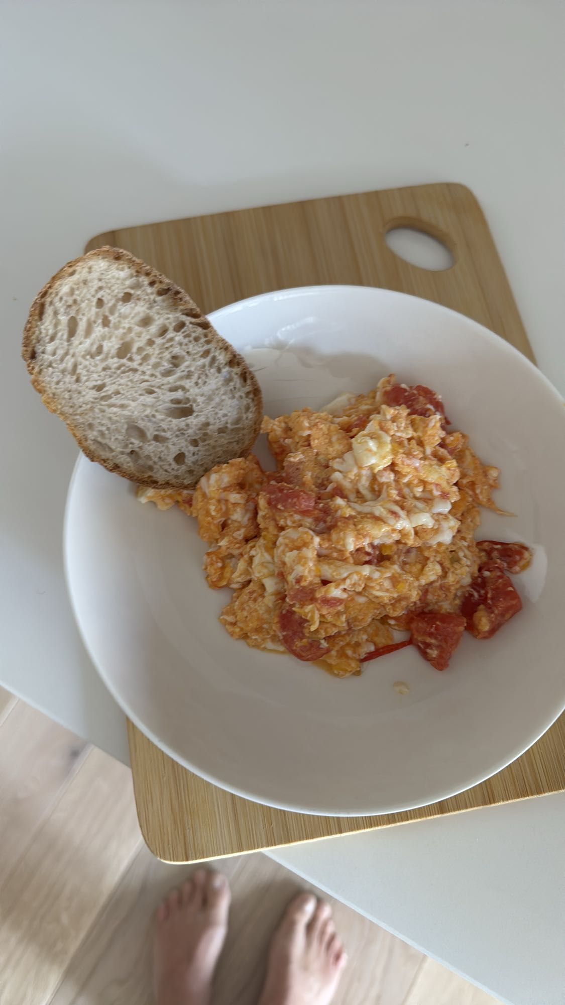 jajecznica z pomidorami