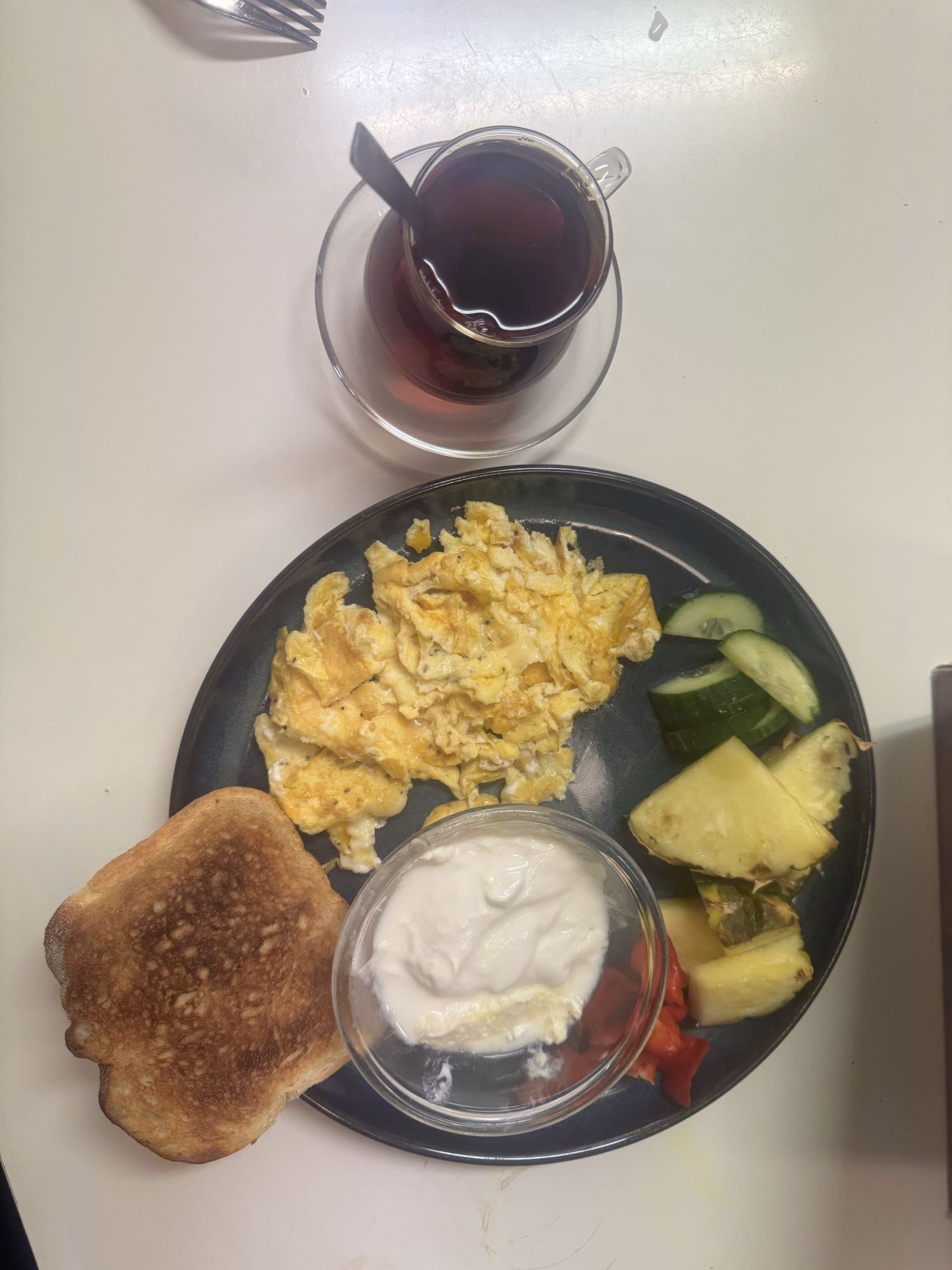 Frukosttallrik med ägg