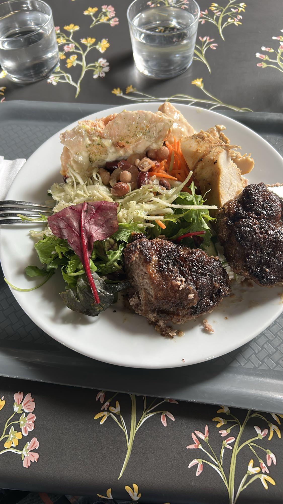 Blandad kötträtt tallrik