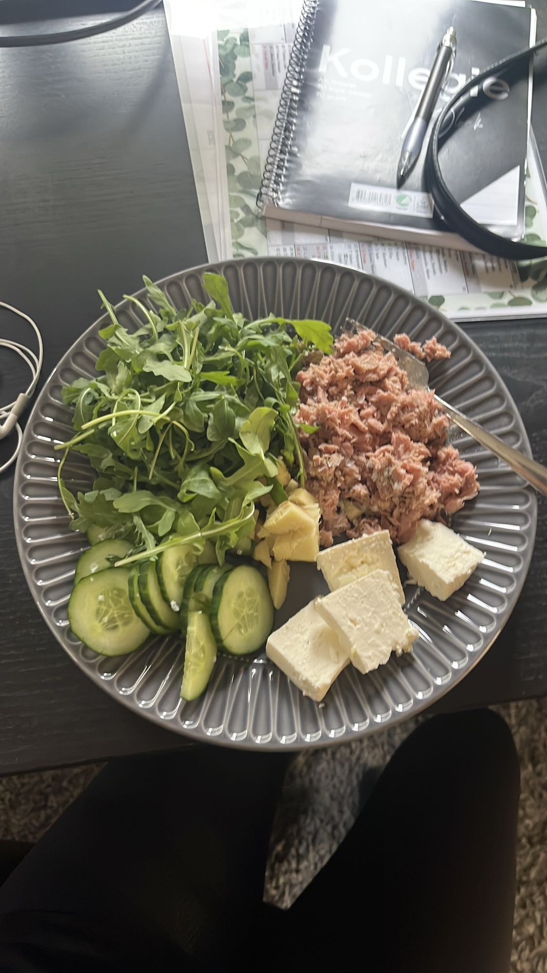 Tonfisksallad med feta