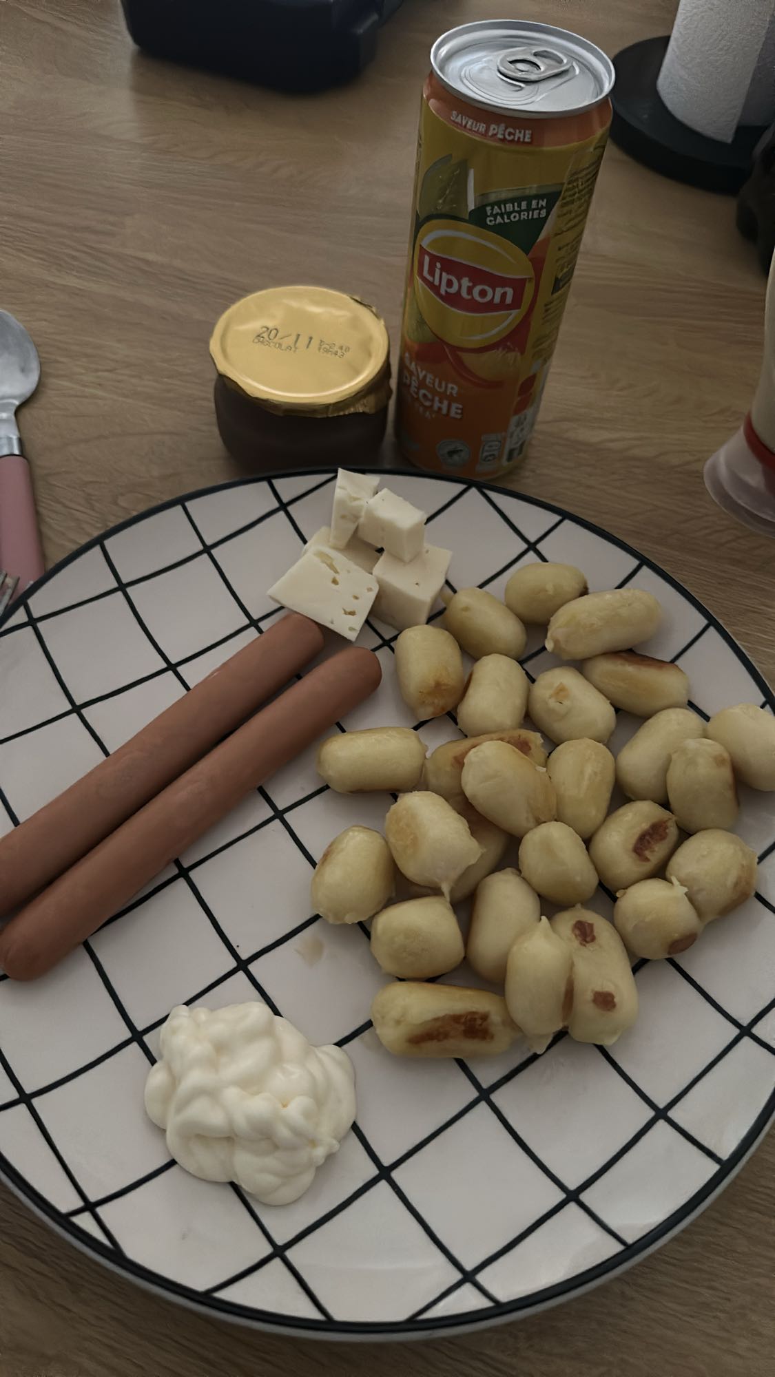 Déjeuner gnocchis-saucisses