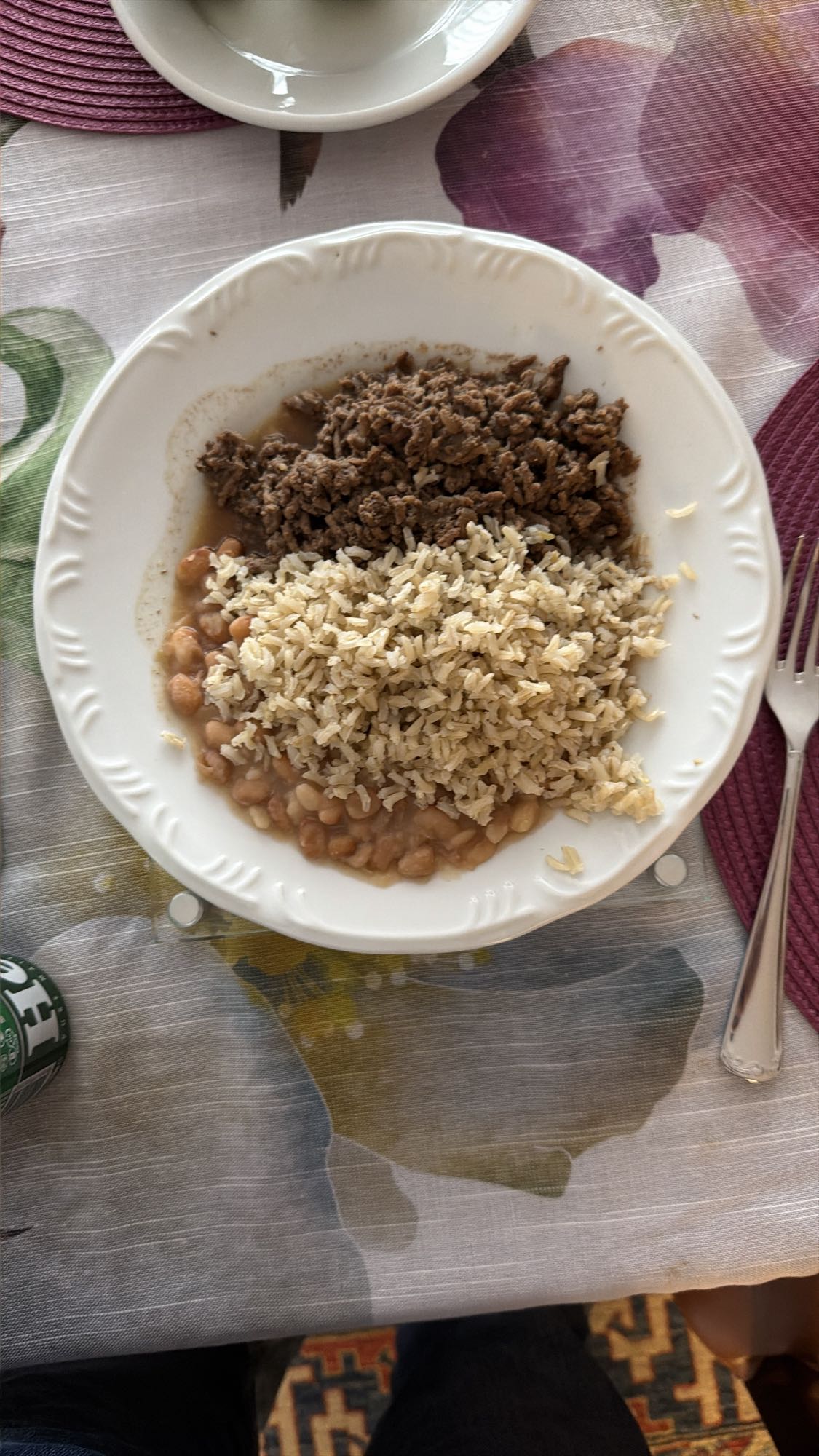 Arroz, feijão e carne moída