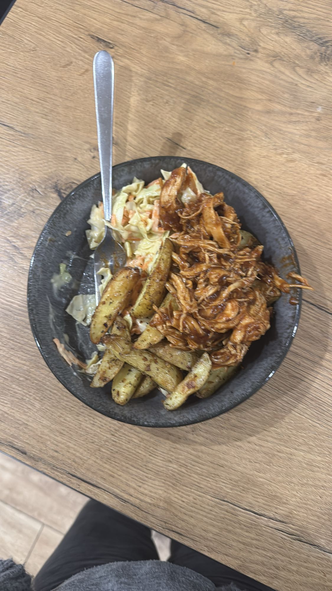 Pulled Chicken & Wedges