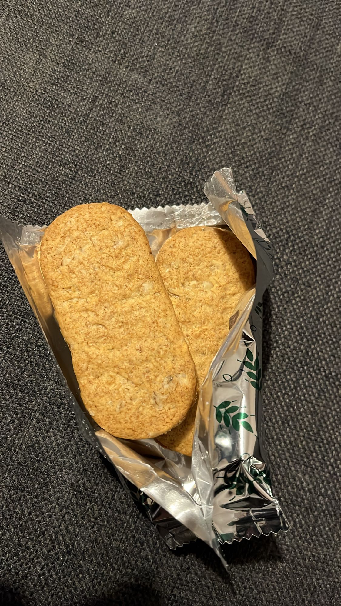 овесени бисквити