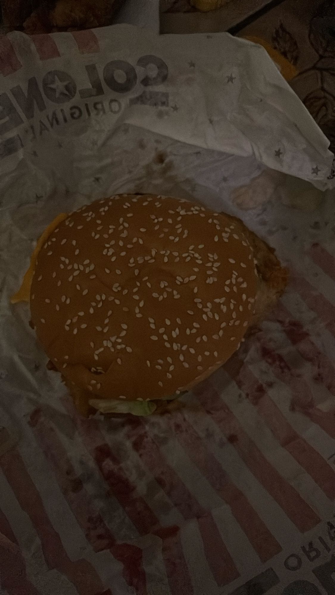 Burger au poulet croustillant