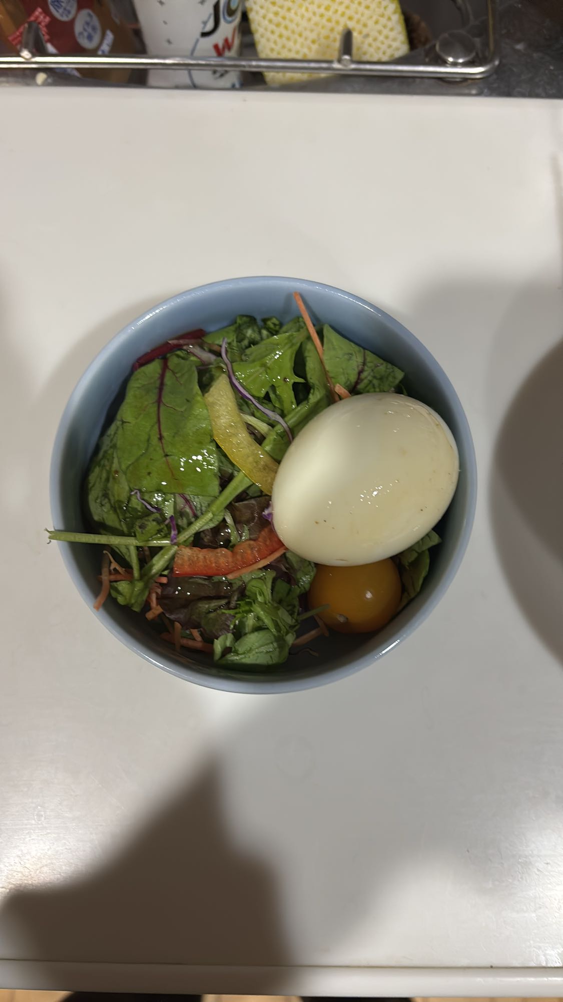 ゆで卵サラダボウル