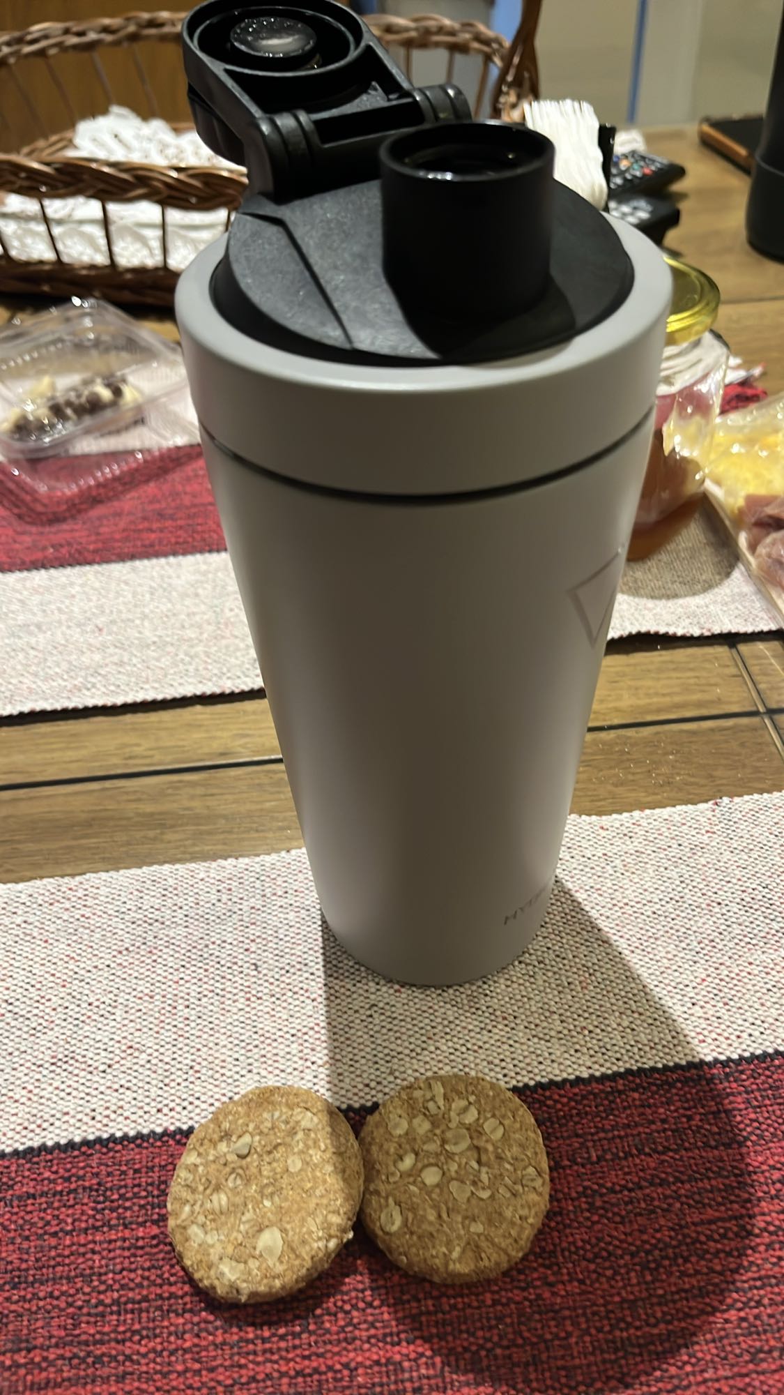 Batido y galletas avena