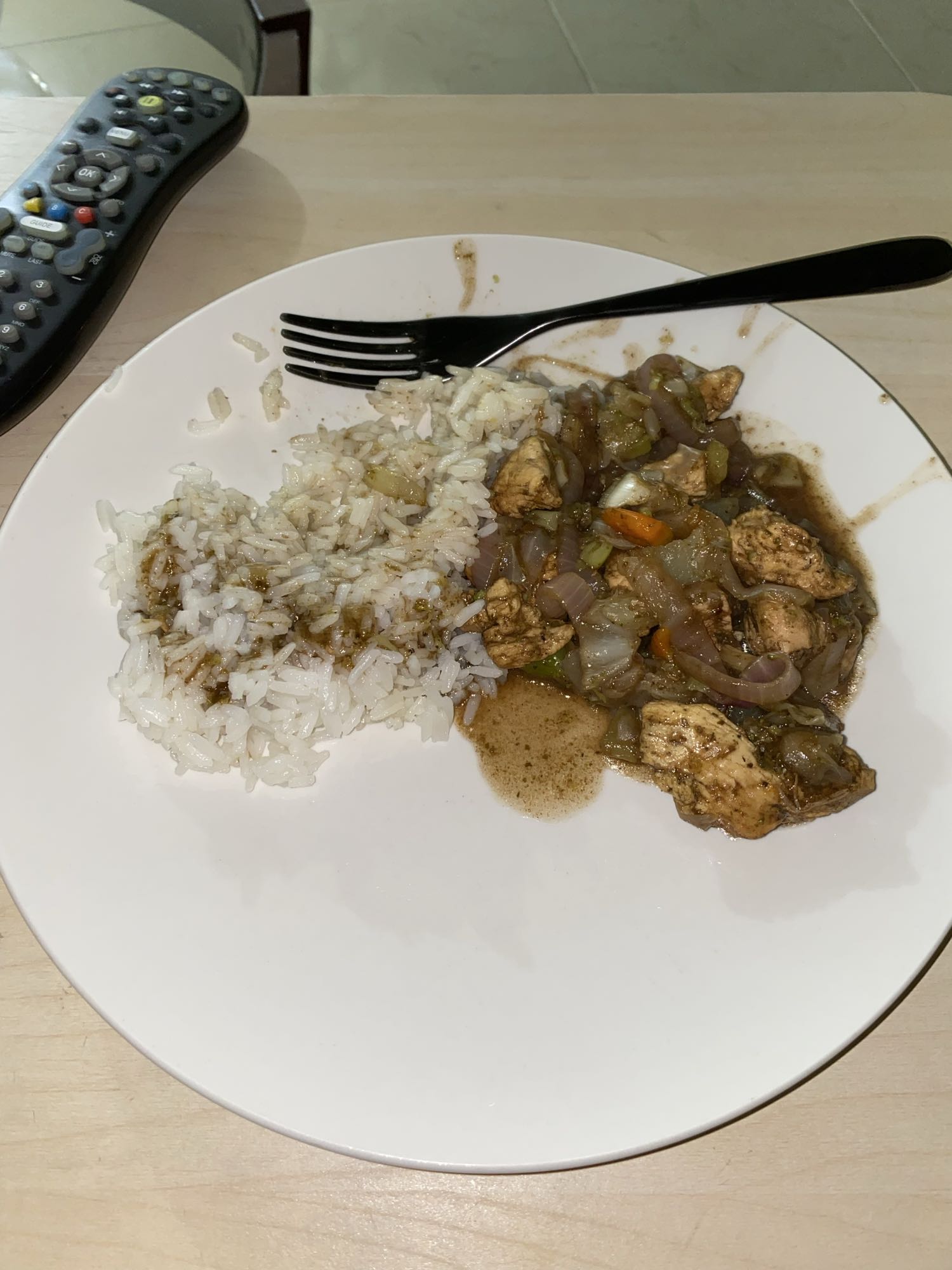 Pollo salteado con arroz