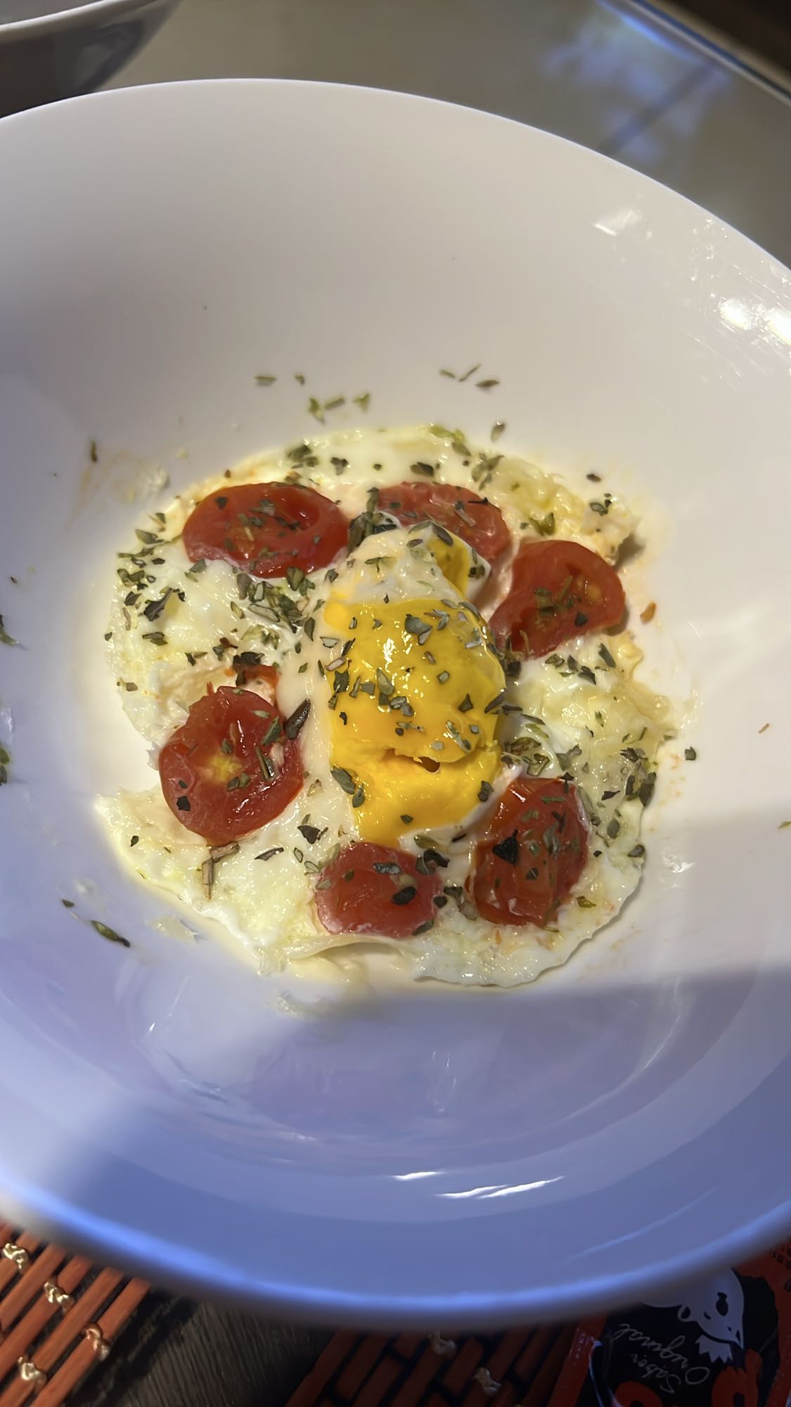 Eggs with tomato and herbs