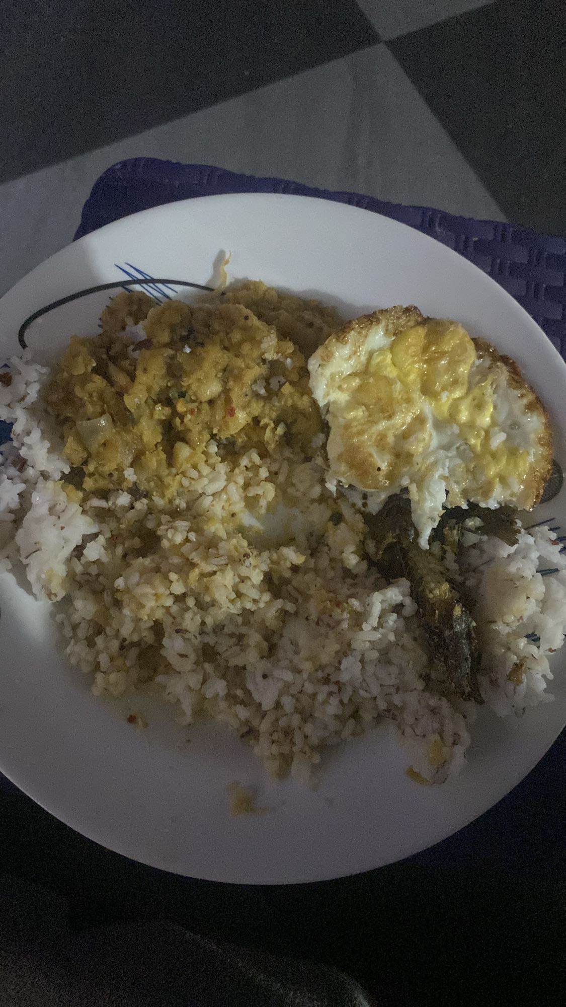 Rice with egg and curry