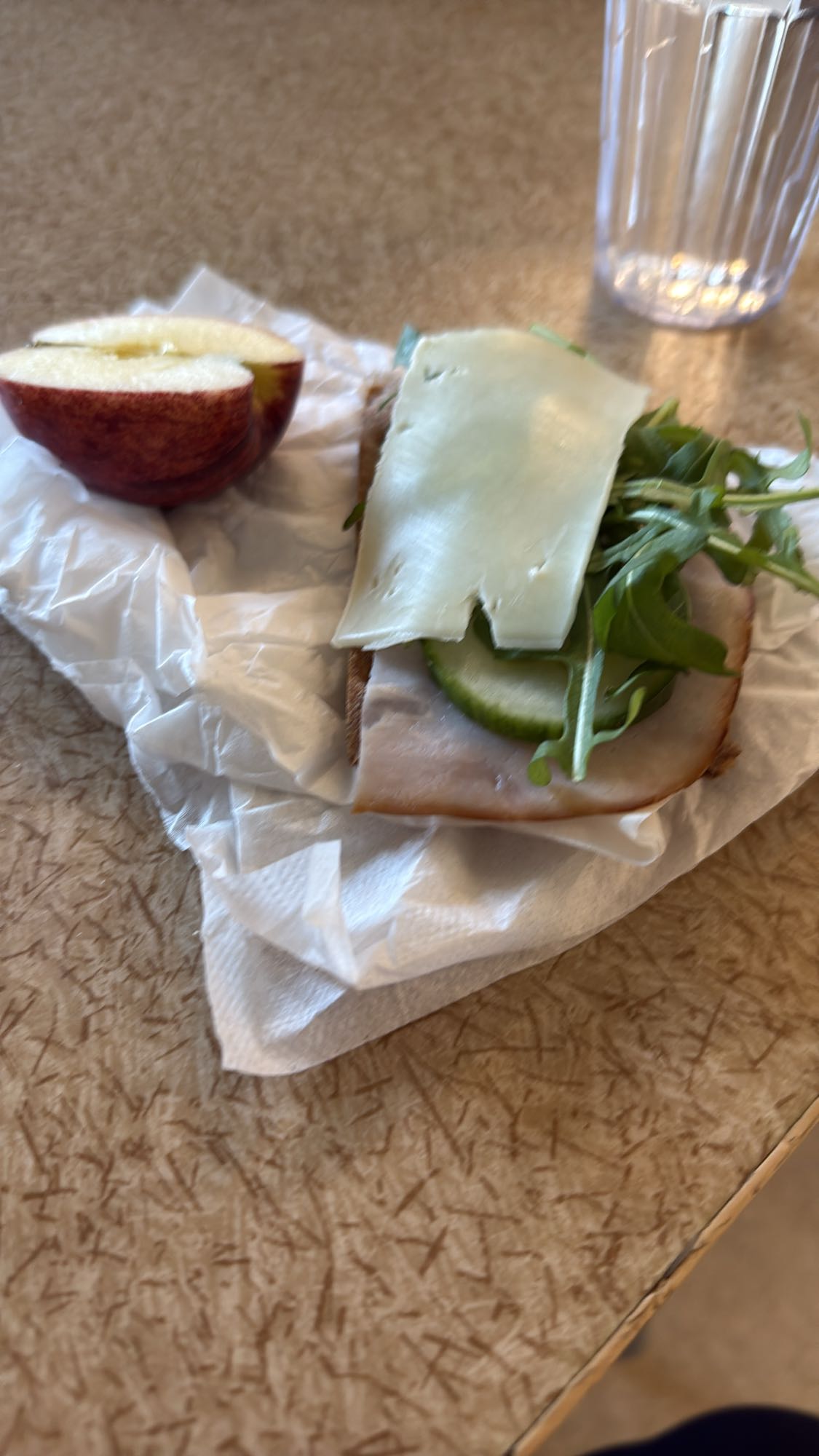 Smörgås med kalkon & äpple