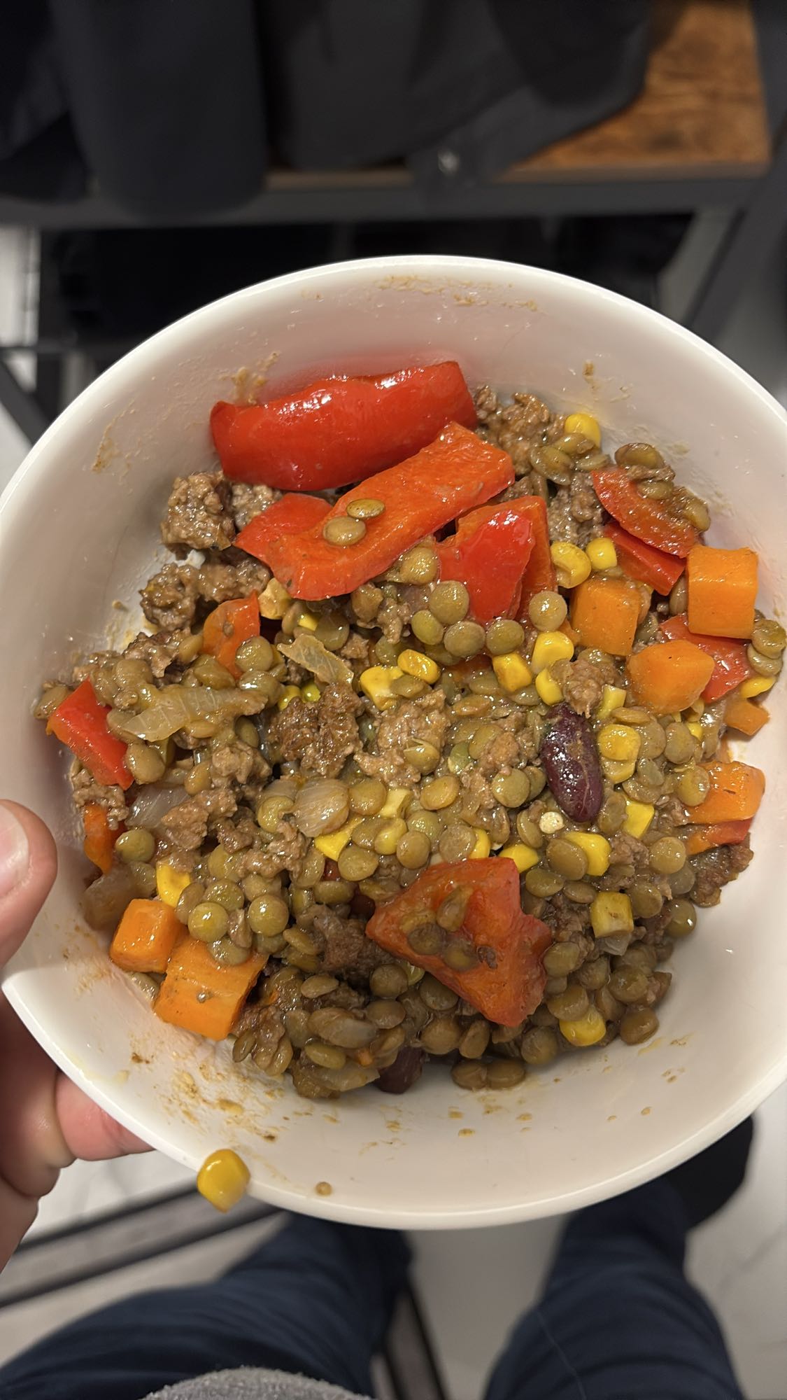 Linzenschotel met groenten