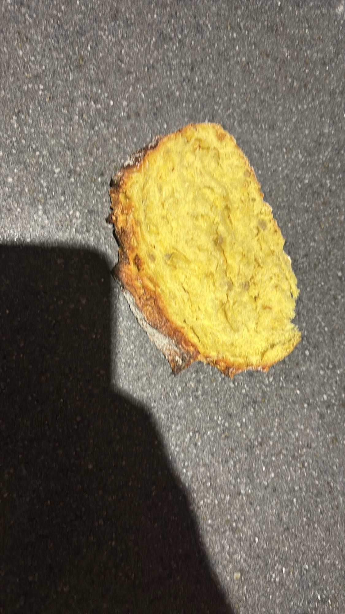 Tranche de pain jaune