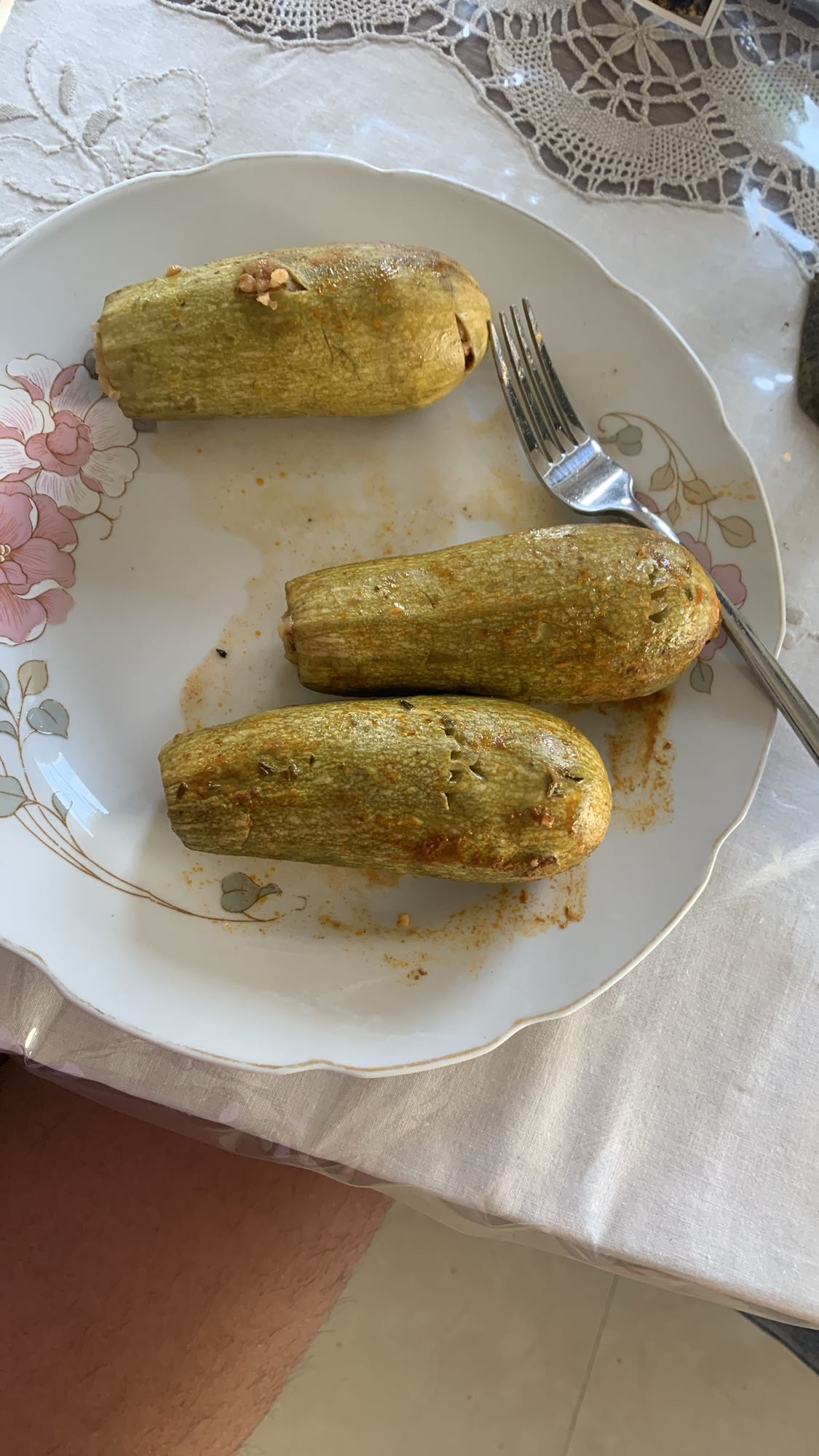 Stuffed zucchini