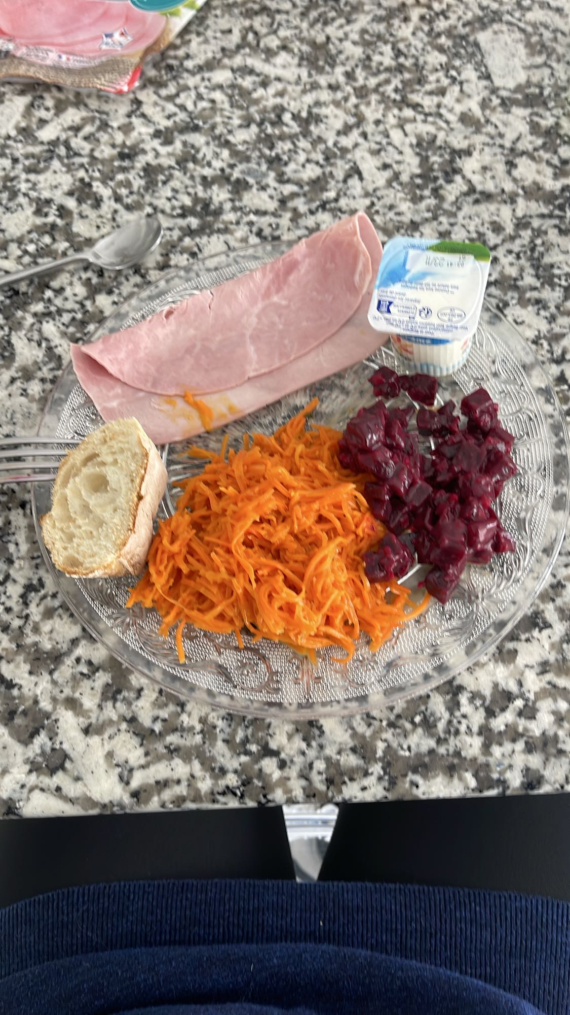 Déjeuner léger assiette froide