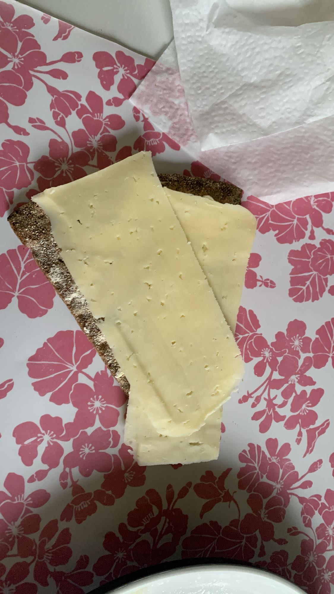 Knäckebröd med ost