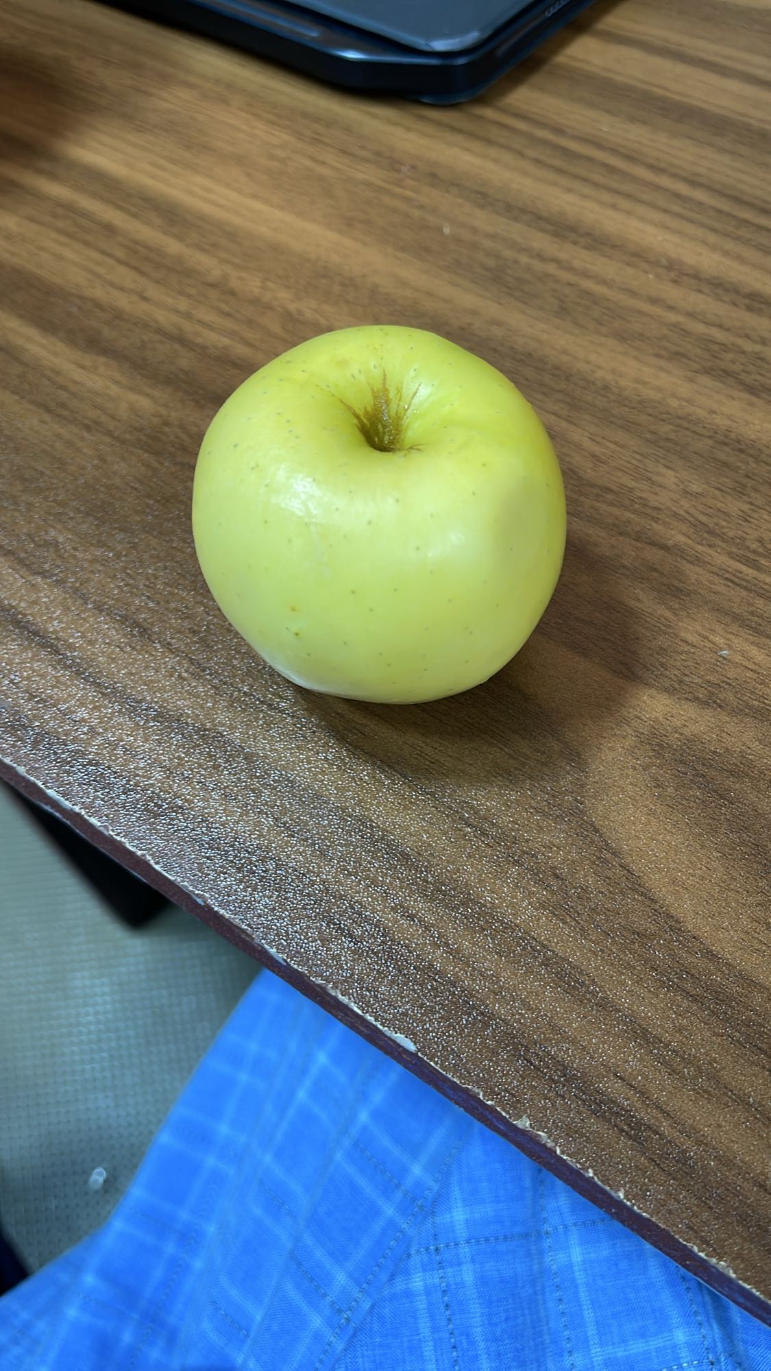 Golden apple snack