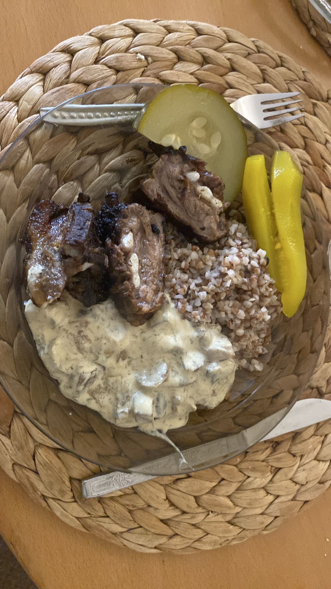 Grillowana wieprzowina z kaszą