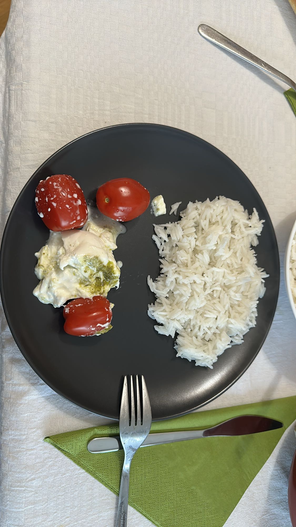 Rice with tomatoes and cheese