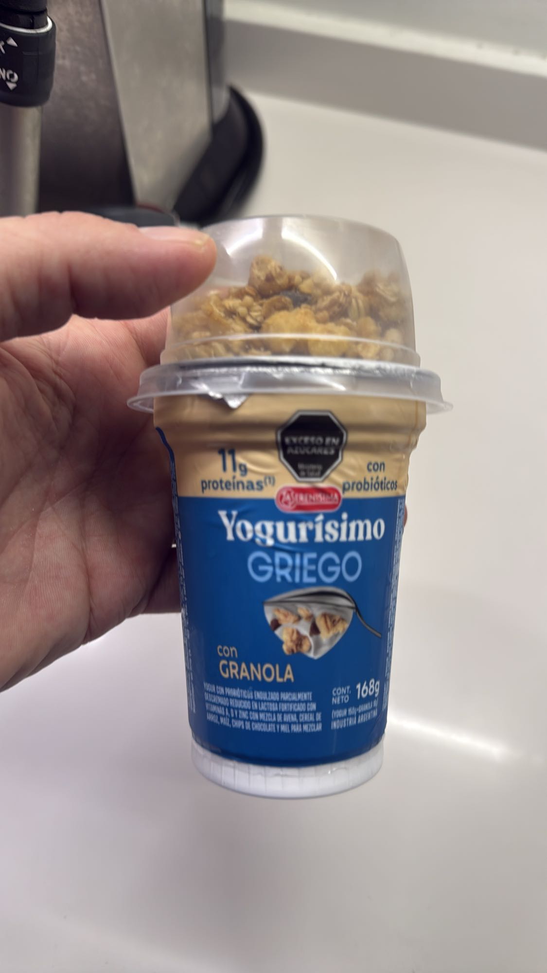 Yogur griego con granola