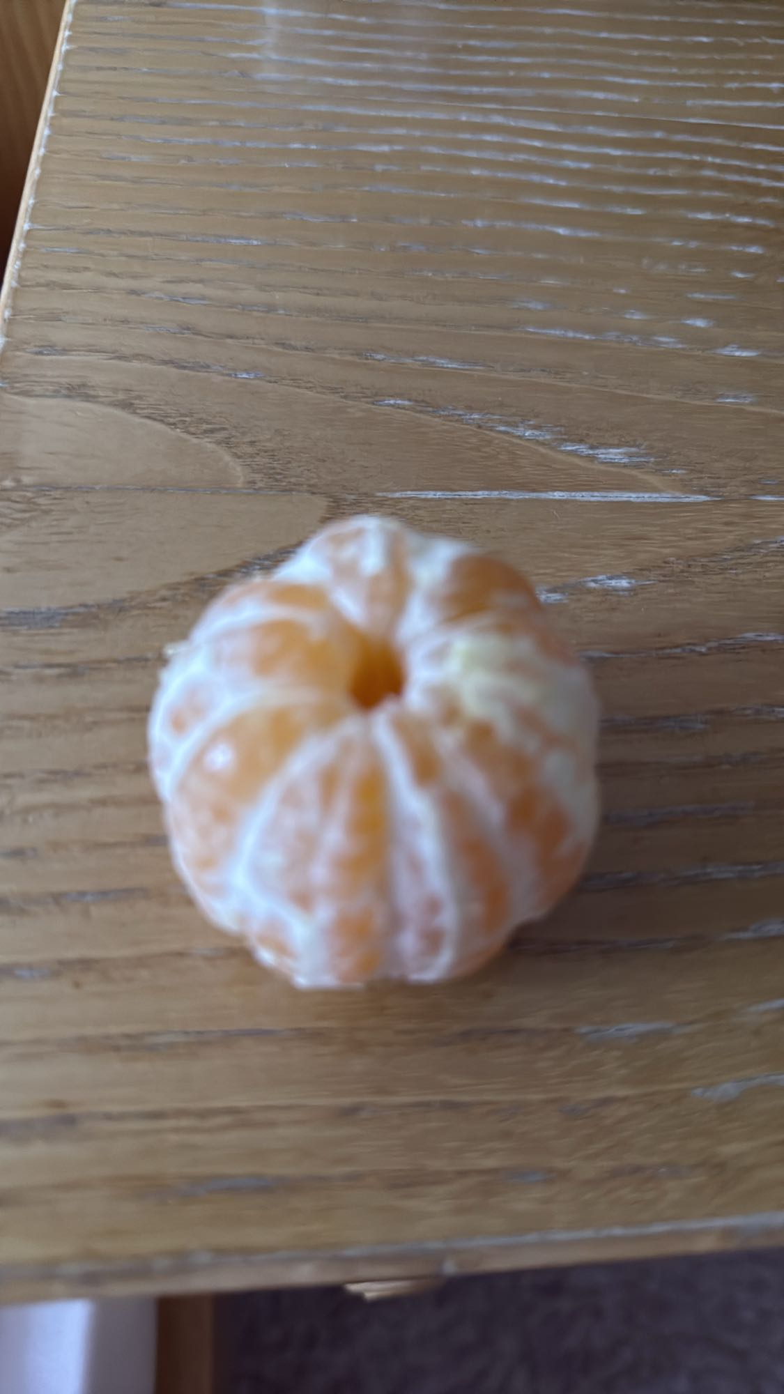 Mandarină decojită