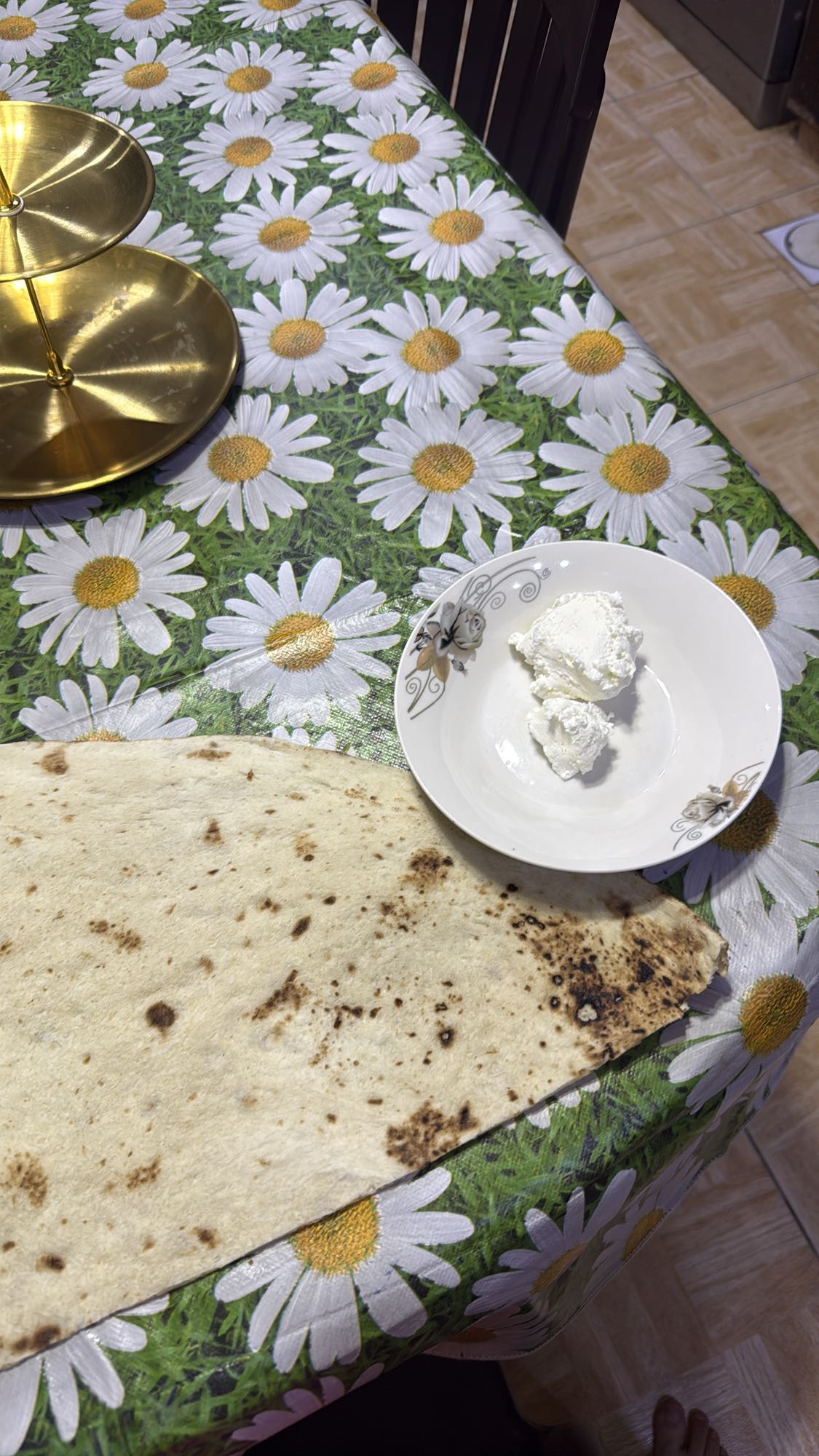 Flatbread with Cream Cheese