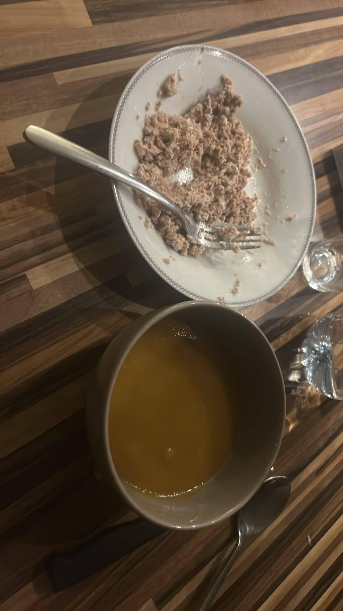 Thon et soupe de légumes