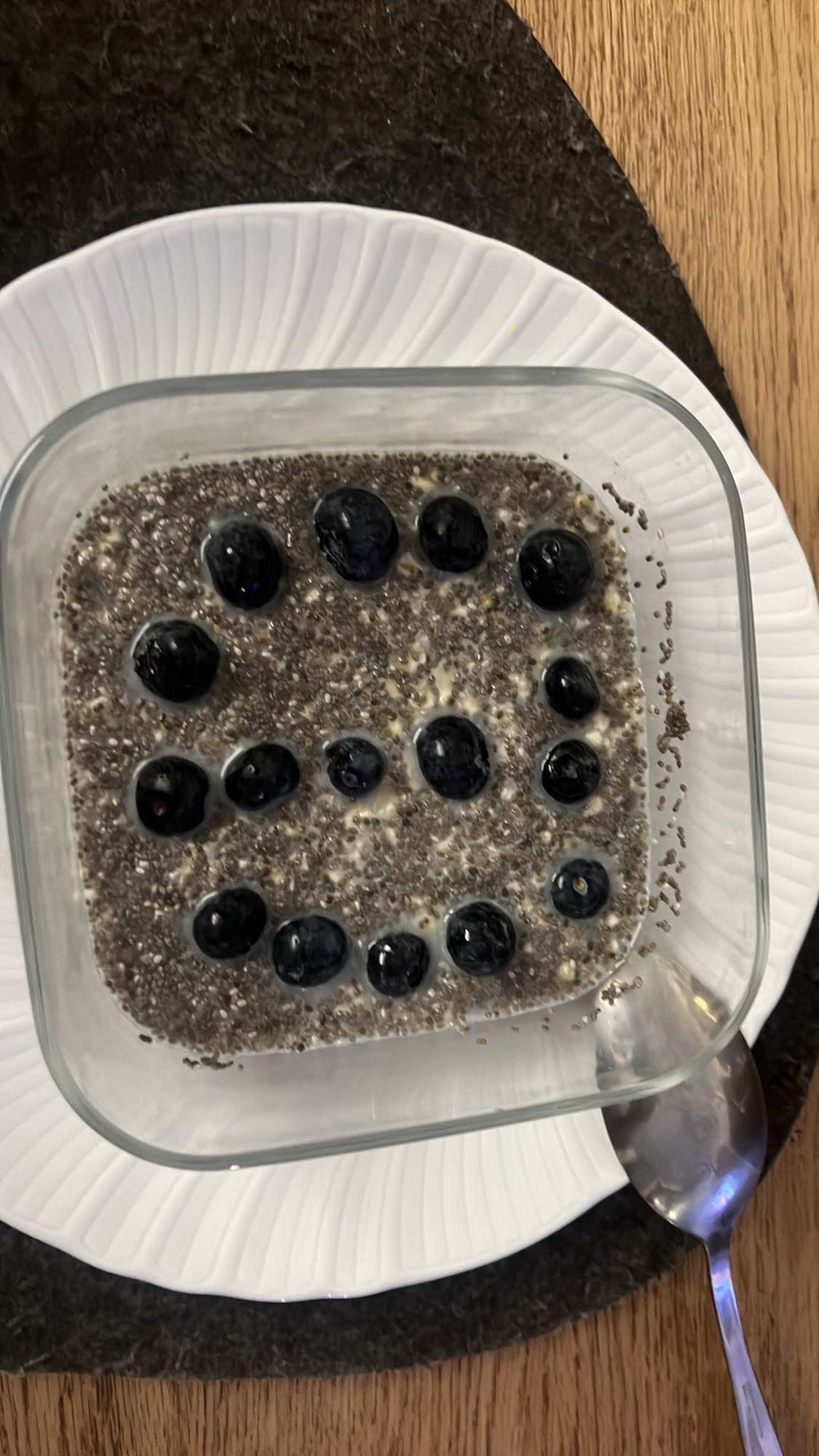 Chia Pudingli Yaban Mersini