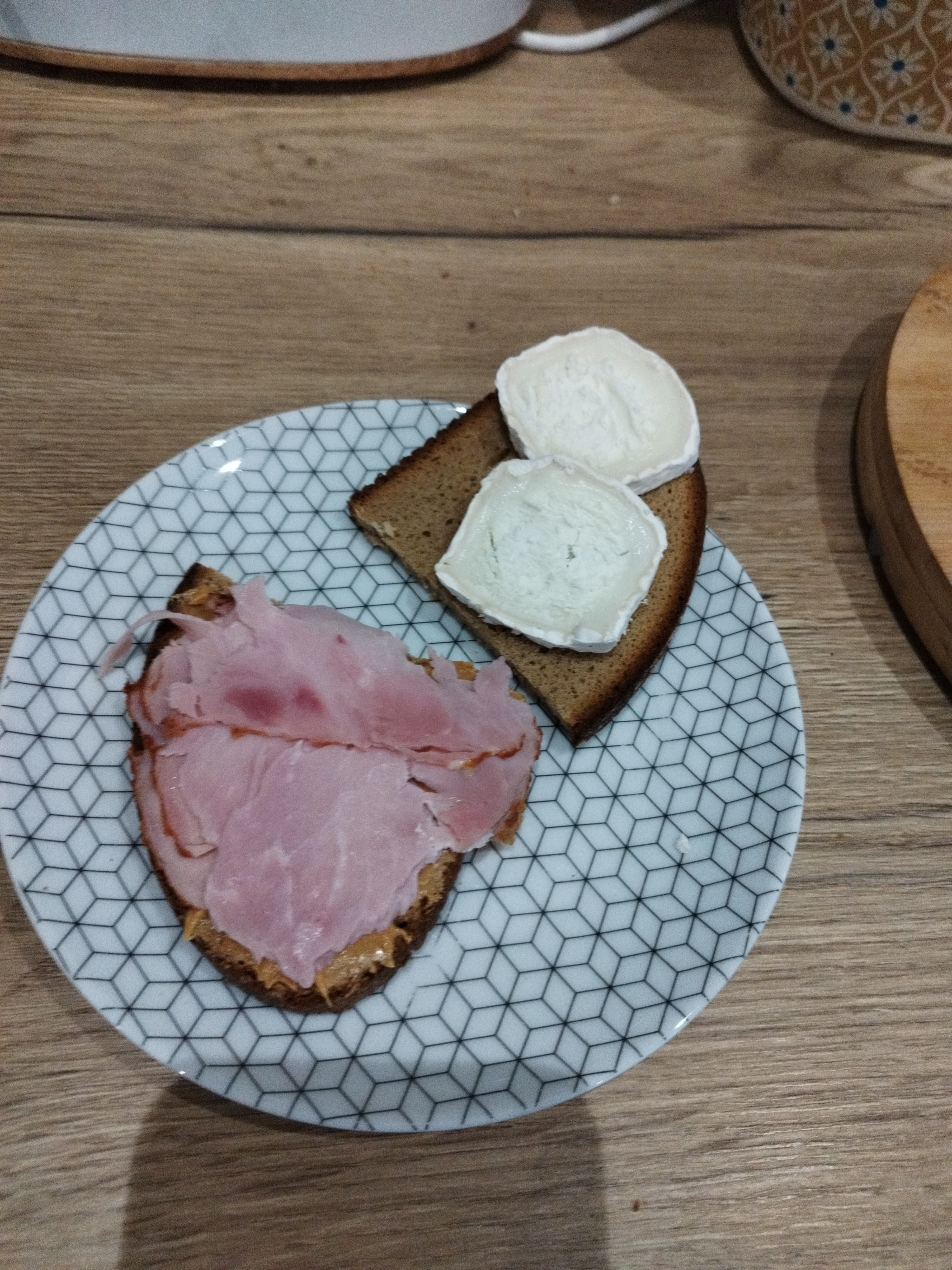 Tartines jambon et chèvre