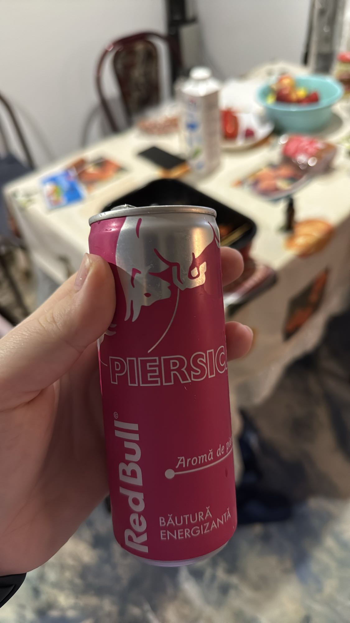 Red Bull piersică