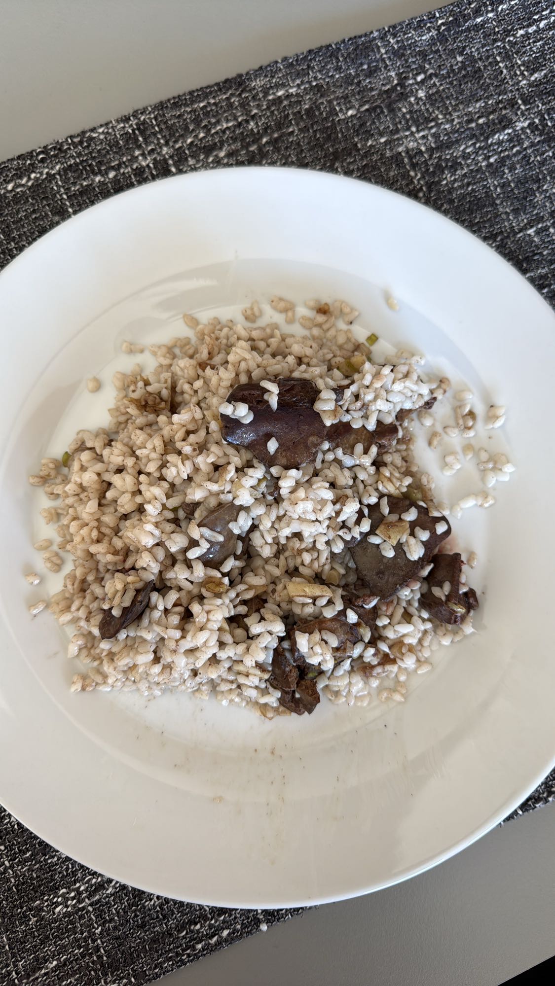 Orez cu ficat de pui