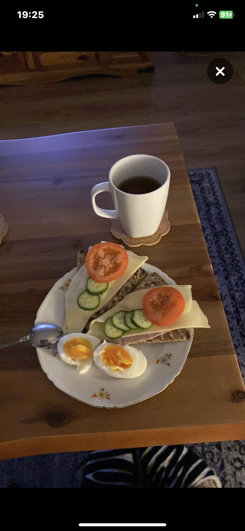 Knäckebröd med ägg