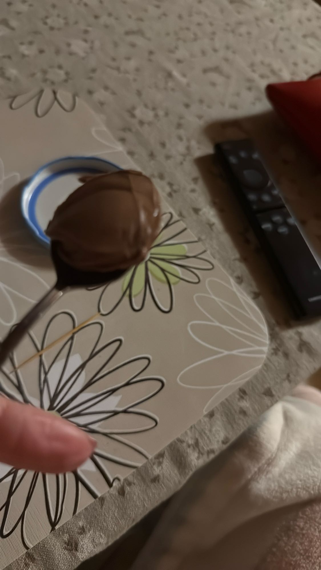 Lingură cu cremă de ciocolată