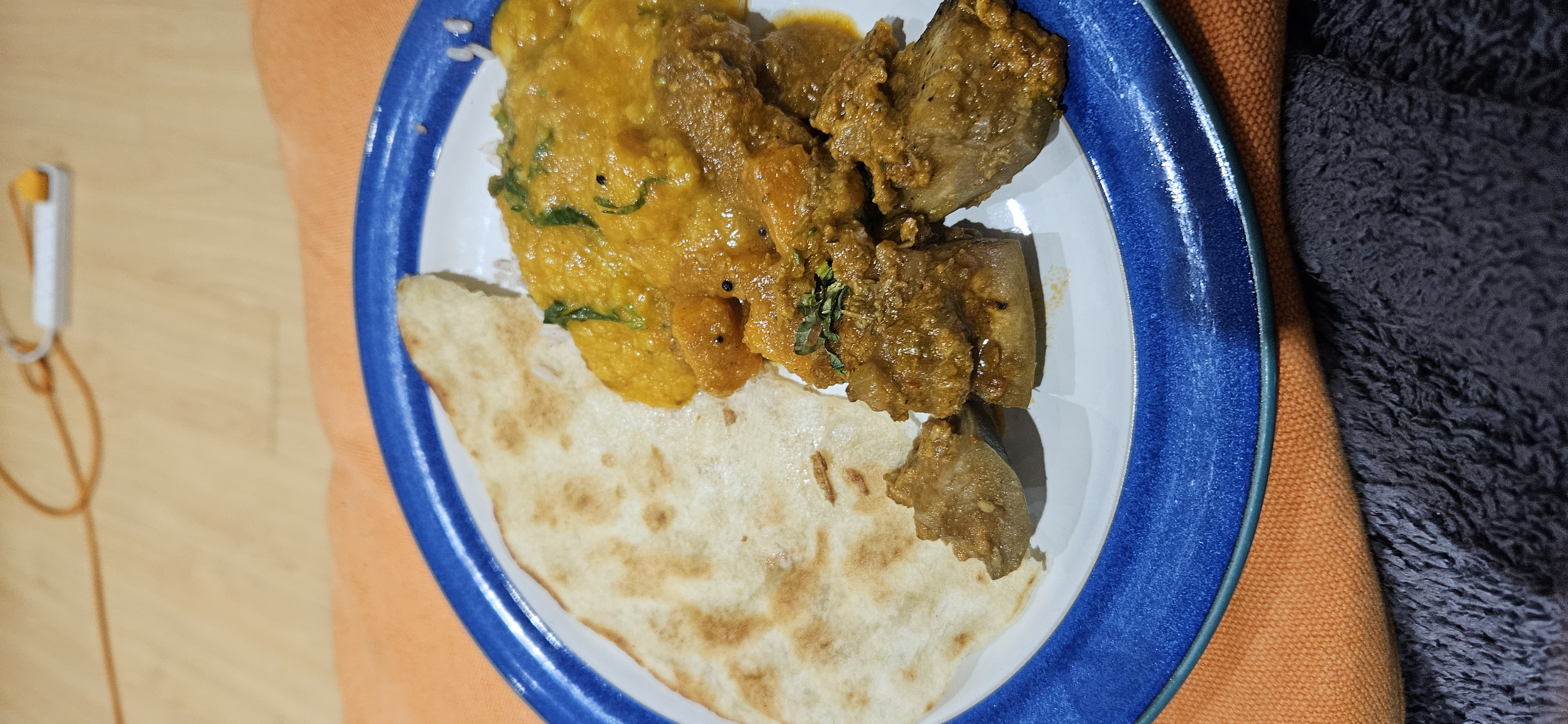 Curry with naan bread