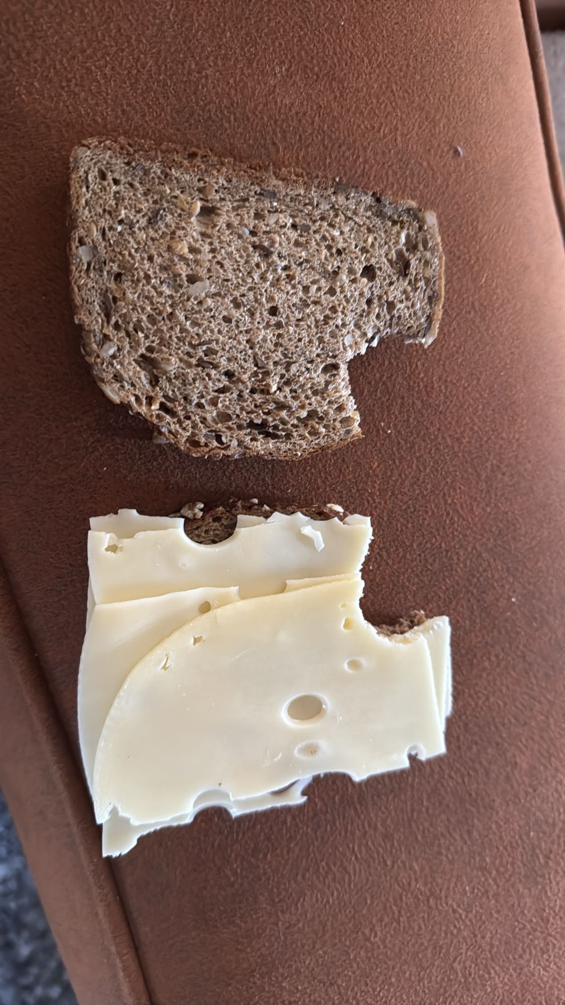 Kaas op volkorenbrood