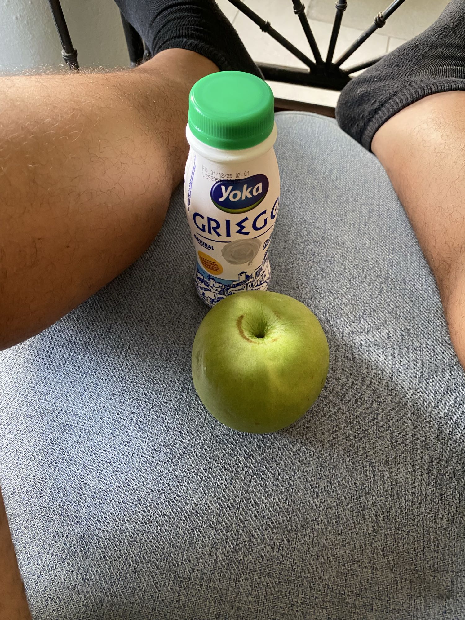 Yogur griego y manzana