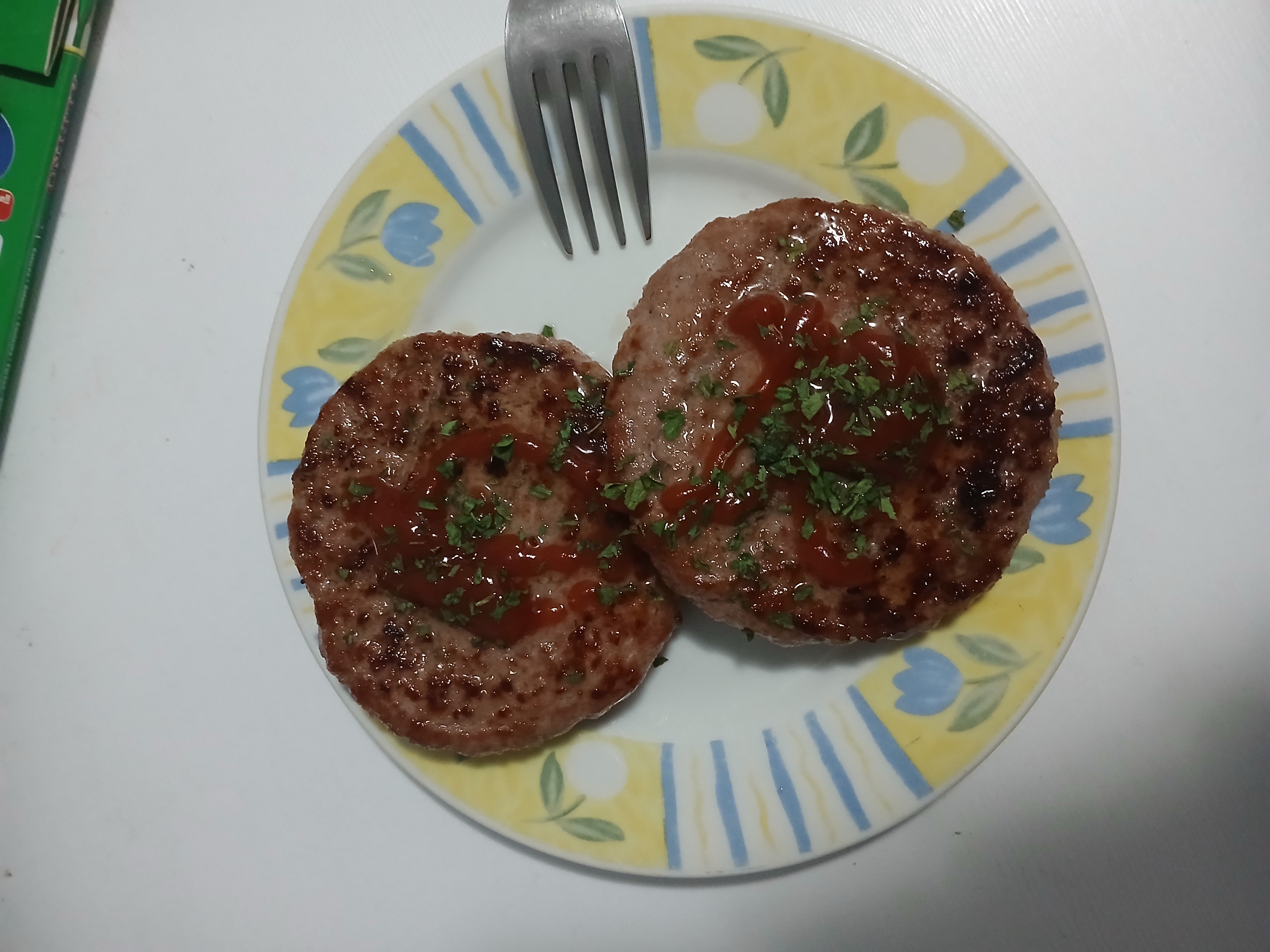 Hamburguesas con salsa