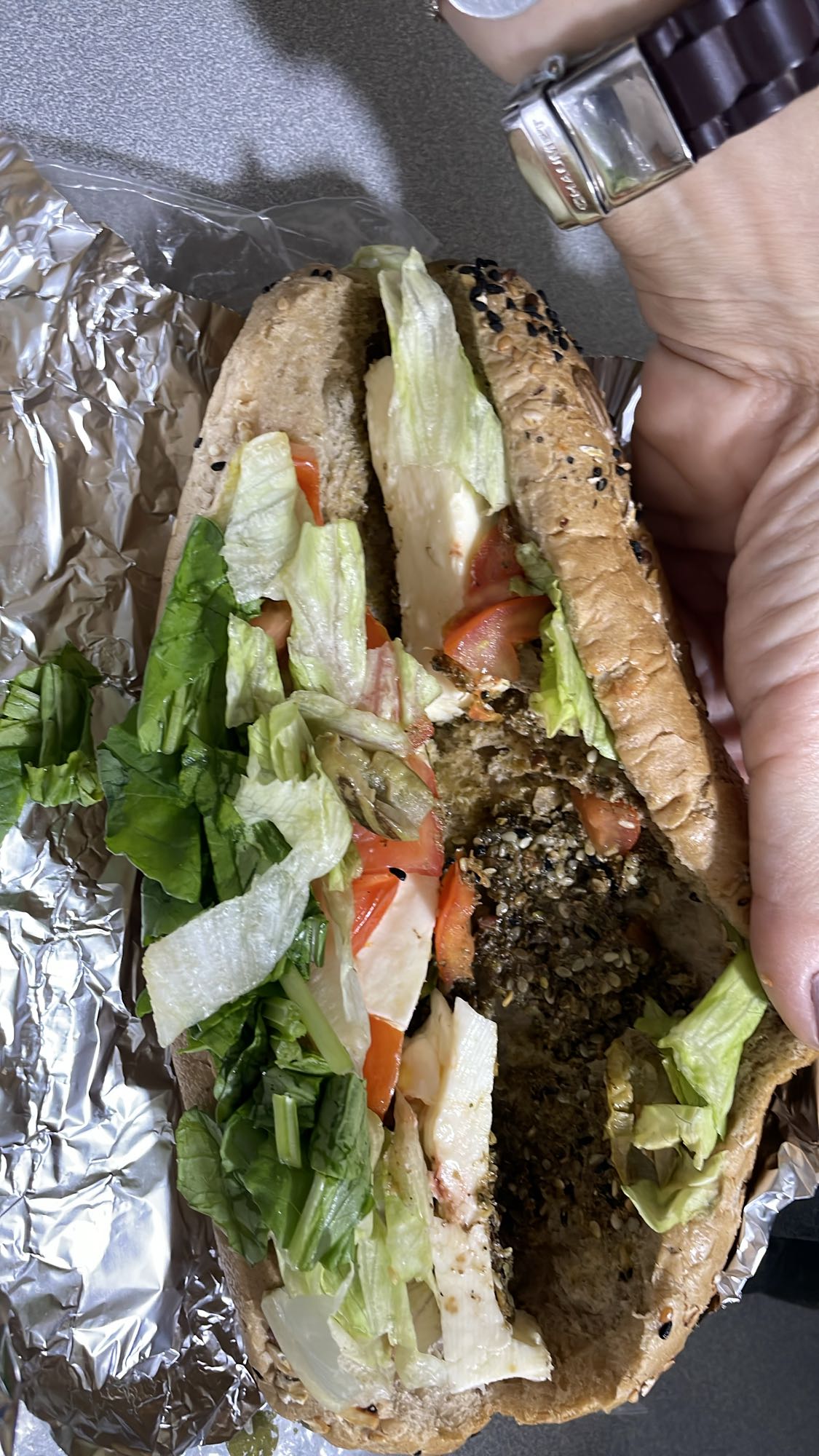 Veggie sandwich with zaatar