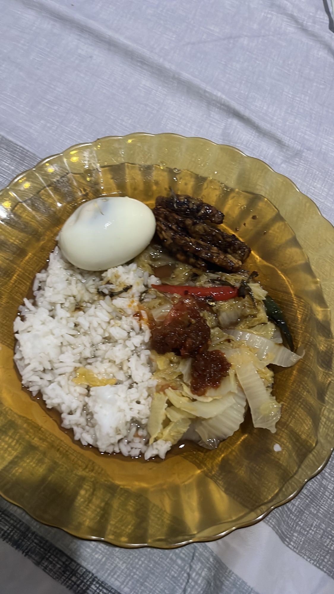 Rice with egg and tempeh